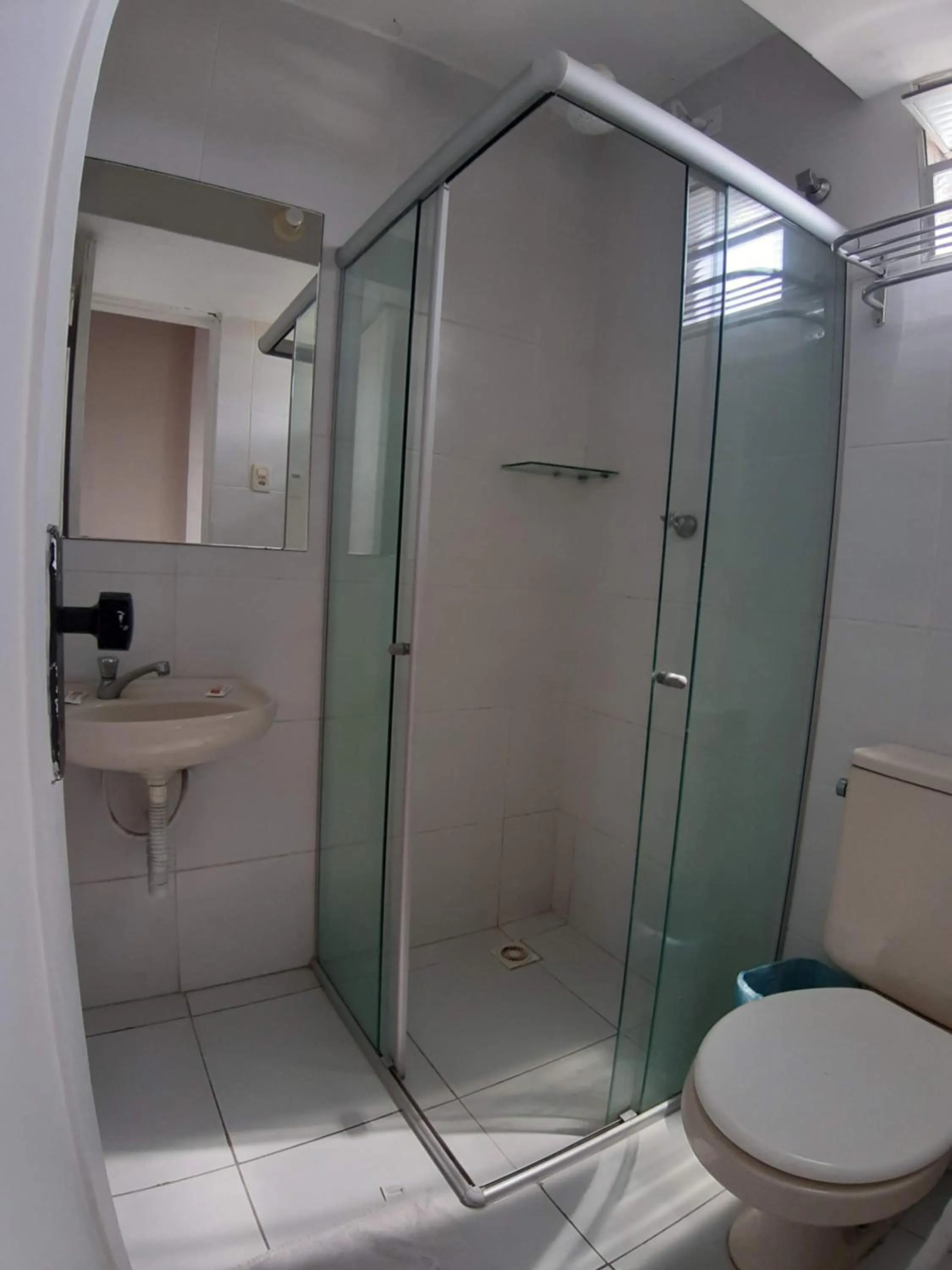 Bathroom in Lagoa Park Hotel