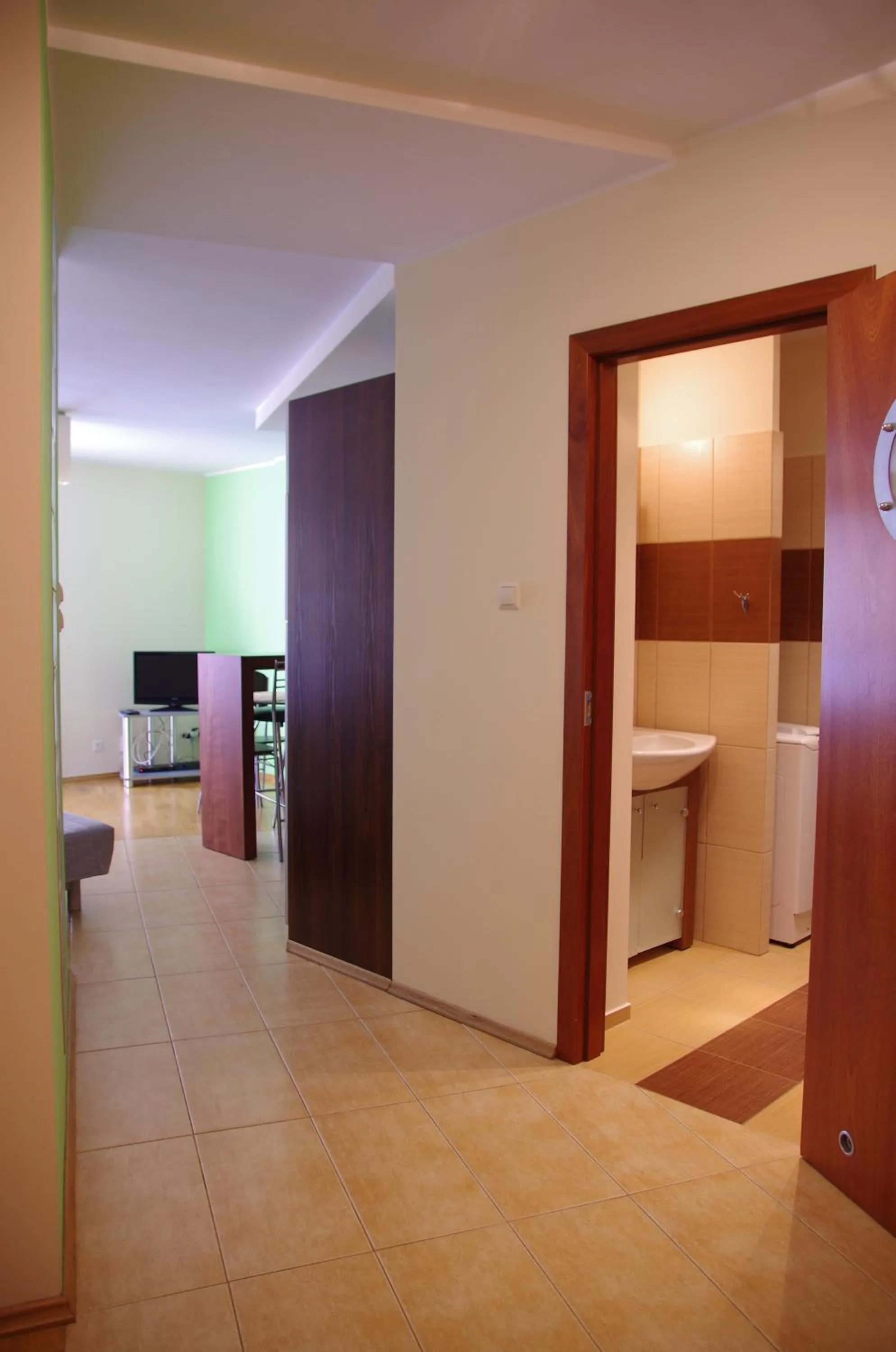 Photo of the whole room in Szucha Apartments