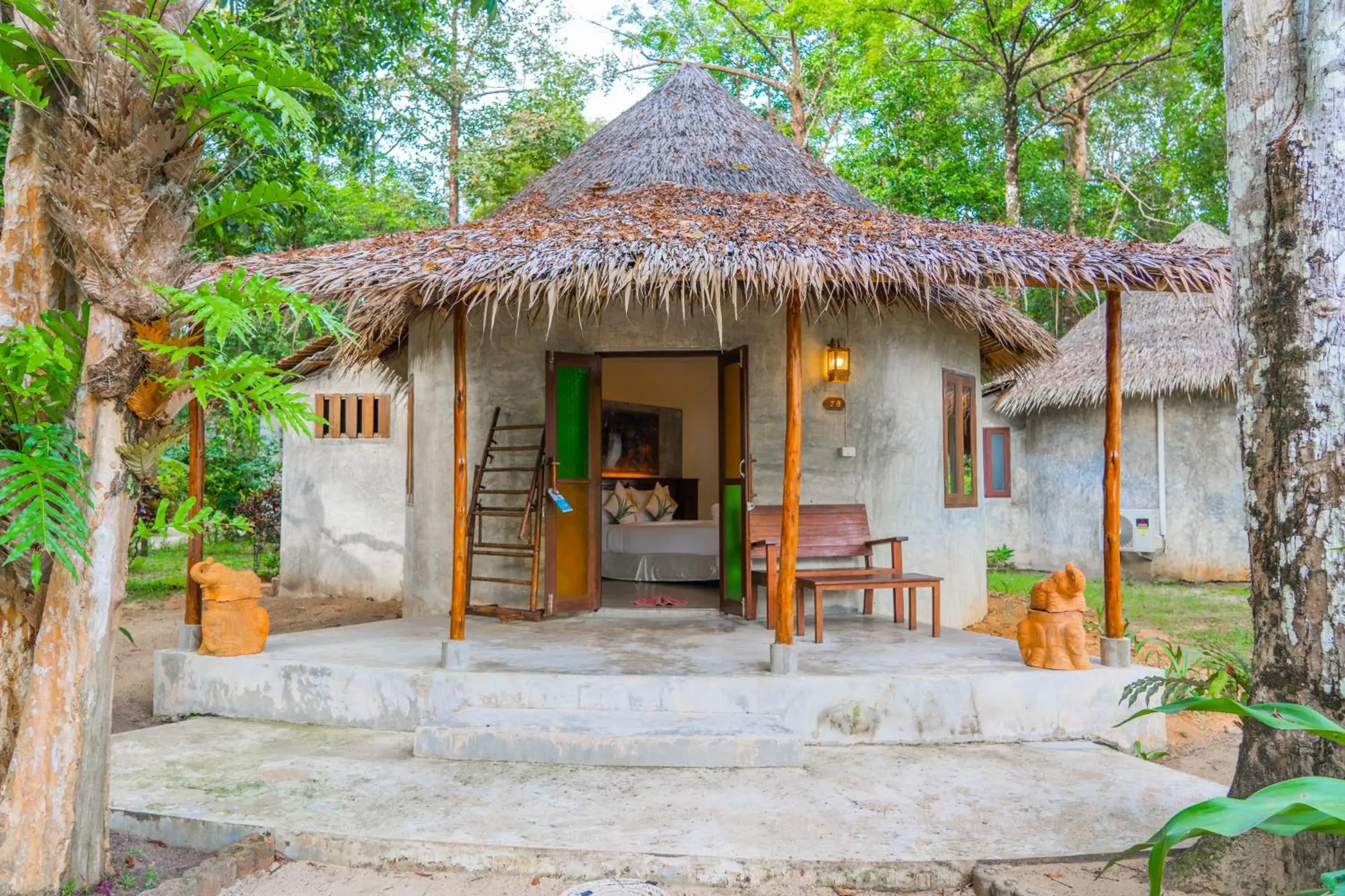 Deluxe Double Room with Ocean View in The Tropical Beach Resort Deluxe Double Room with Ocean View in The Tropical Beach Resort