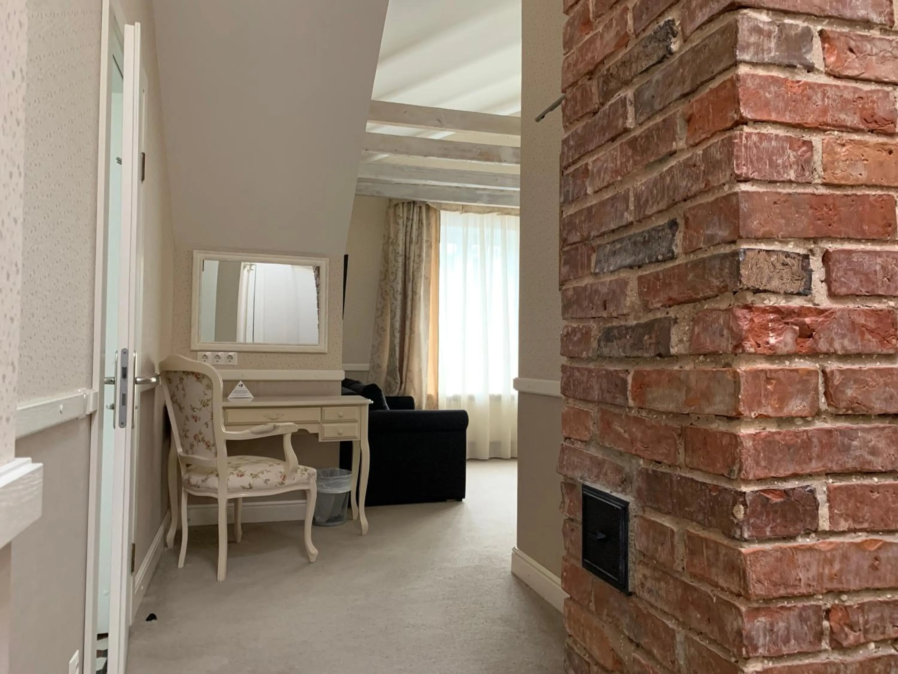 Photo of the whole room in Villa Joma