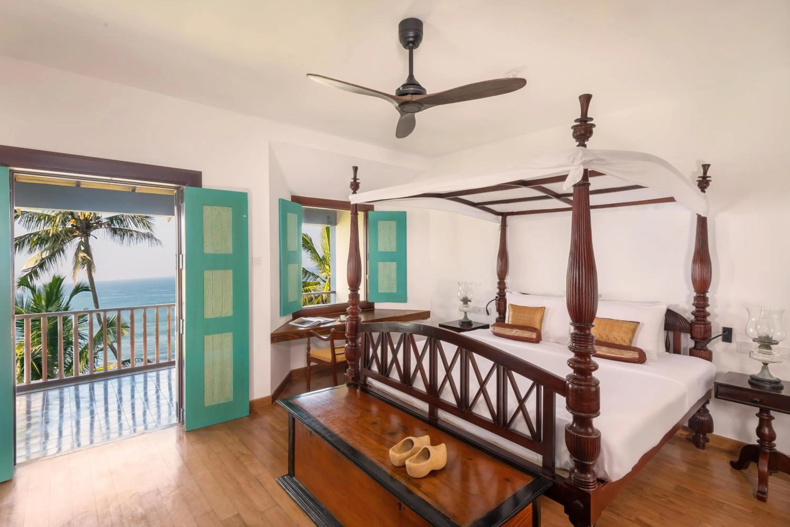 Bedroom, Bed in Jetwing Lighthouse, A Luxury Reserve