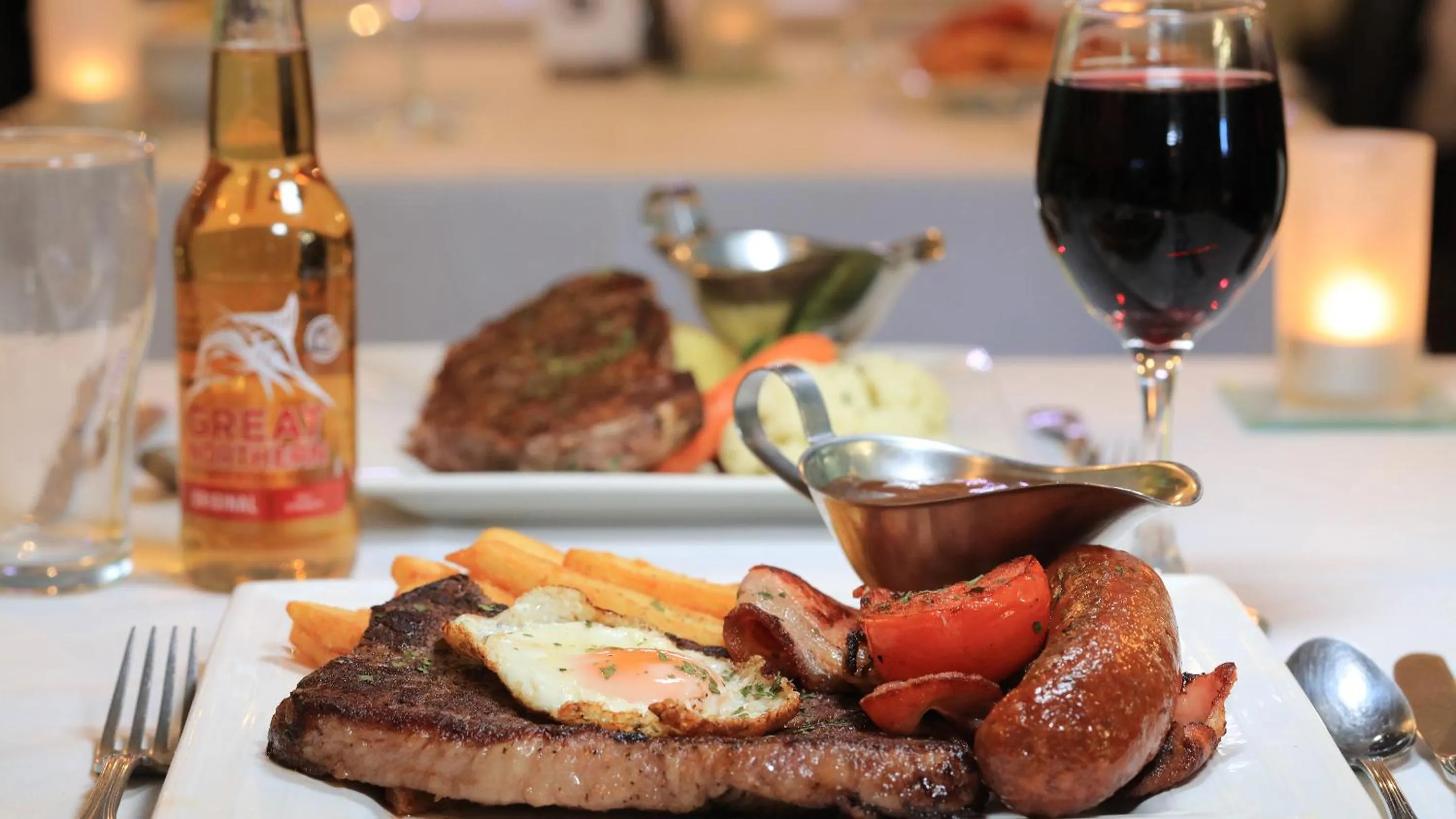 Dinner in Best Western Cattle City Motor Inn