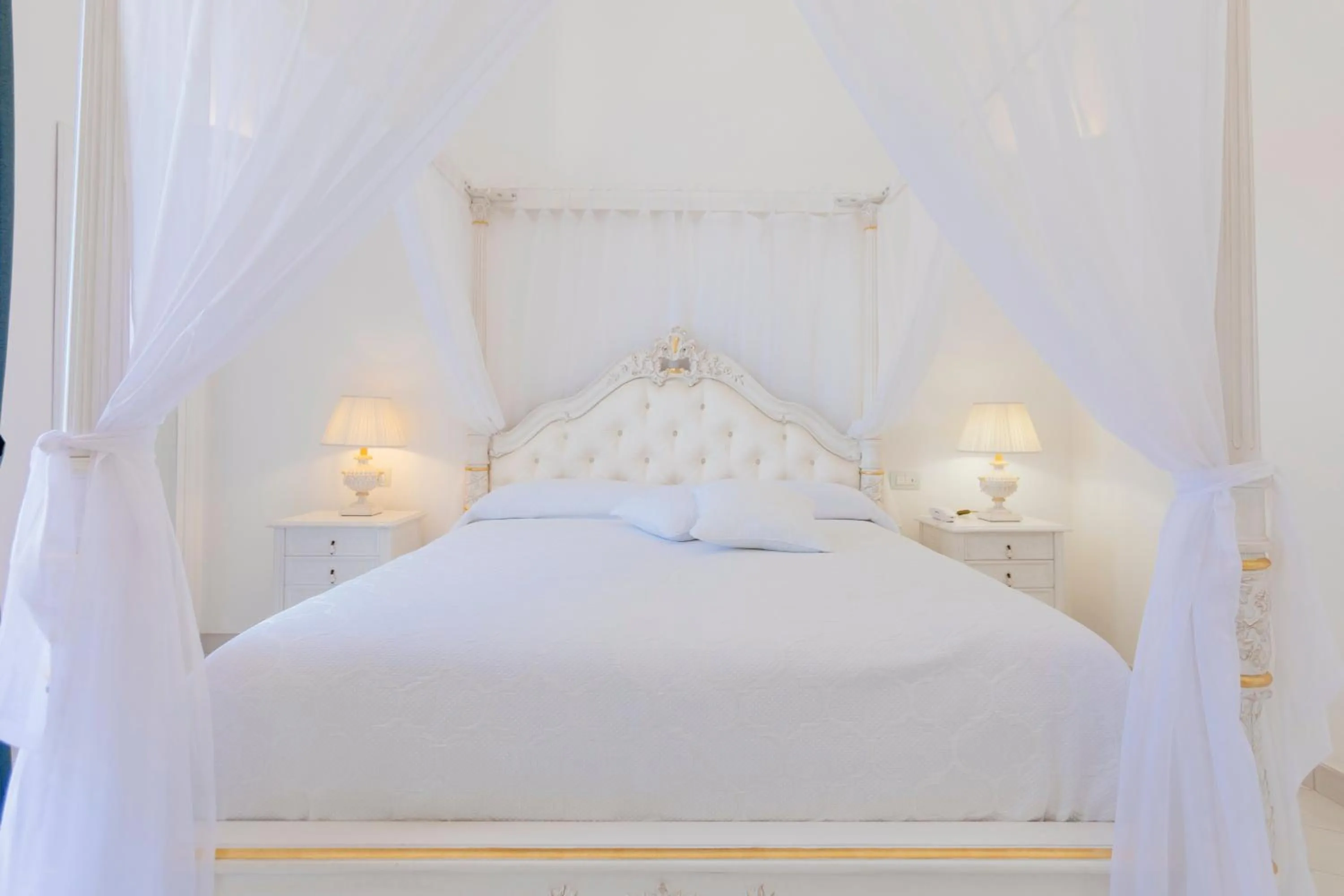 Bed in La Bizantina Luxury Villa