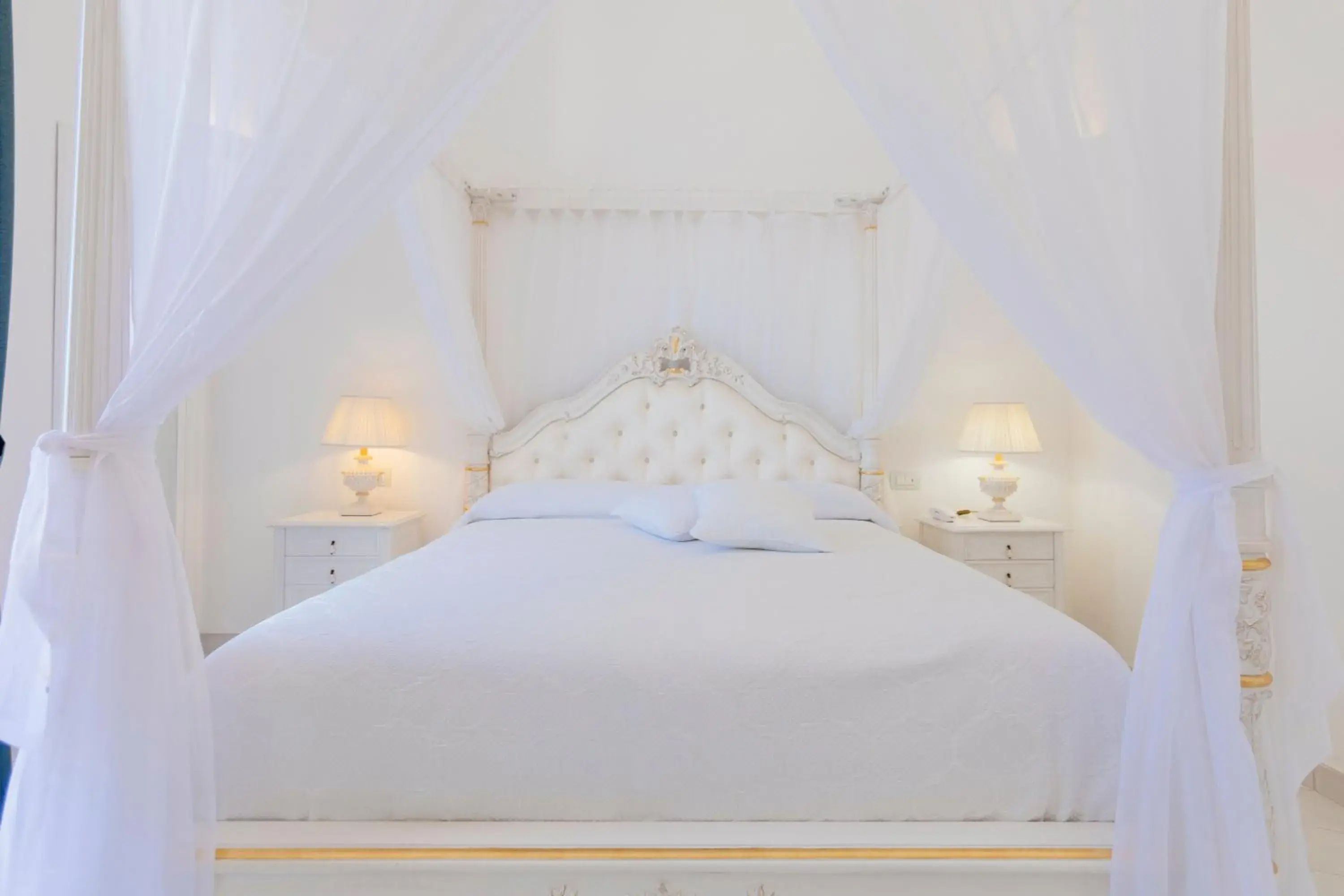 Suite with Garden and Sea View in La Bizantina Luxury Villa Suite with Garden and Sea View in La Bizantina Luxury Villa