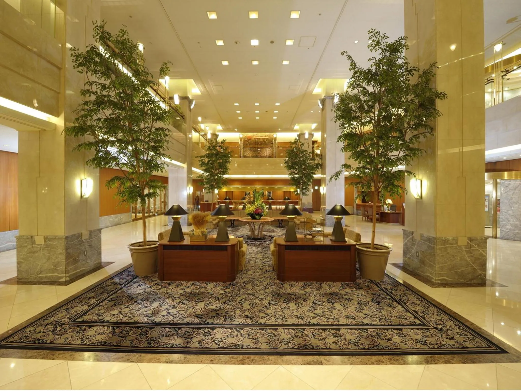 Lobby or reception in Hotel Granvia Okayama