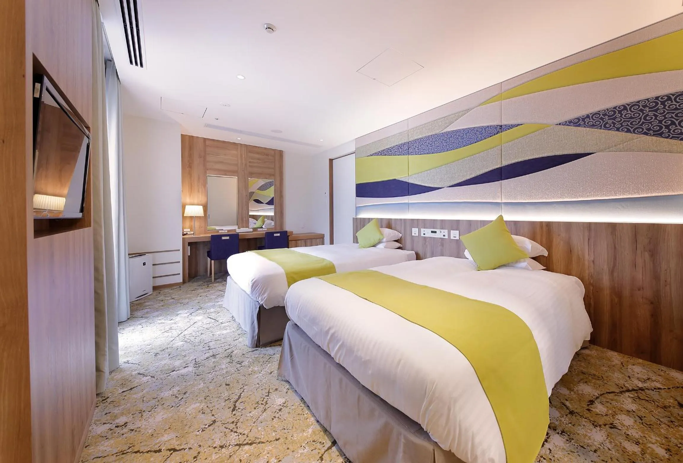 Photo of the whole room, Bed in Hotel Granvia Okayama