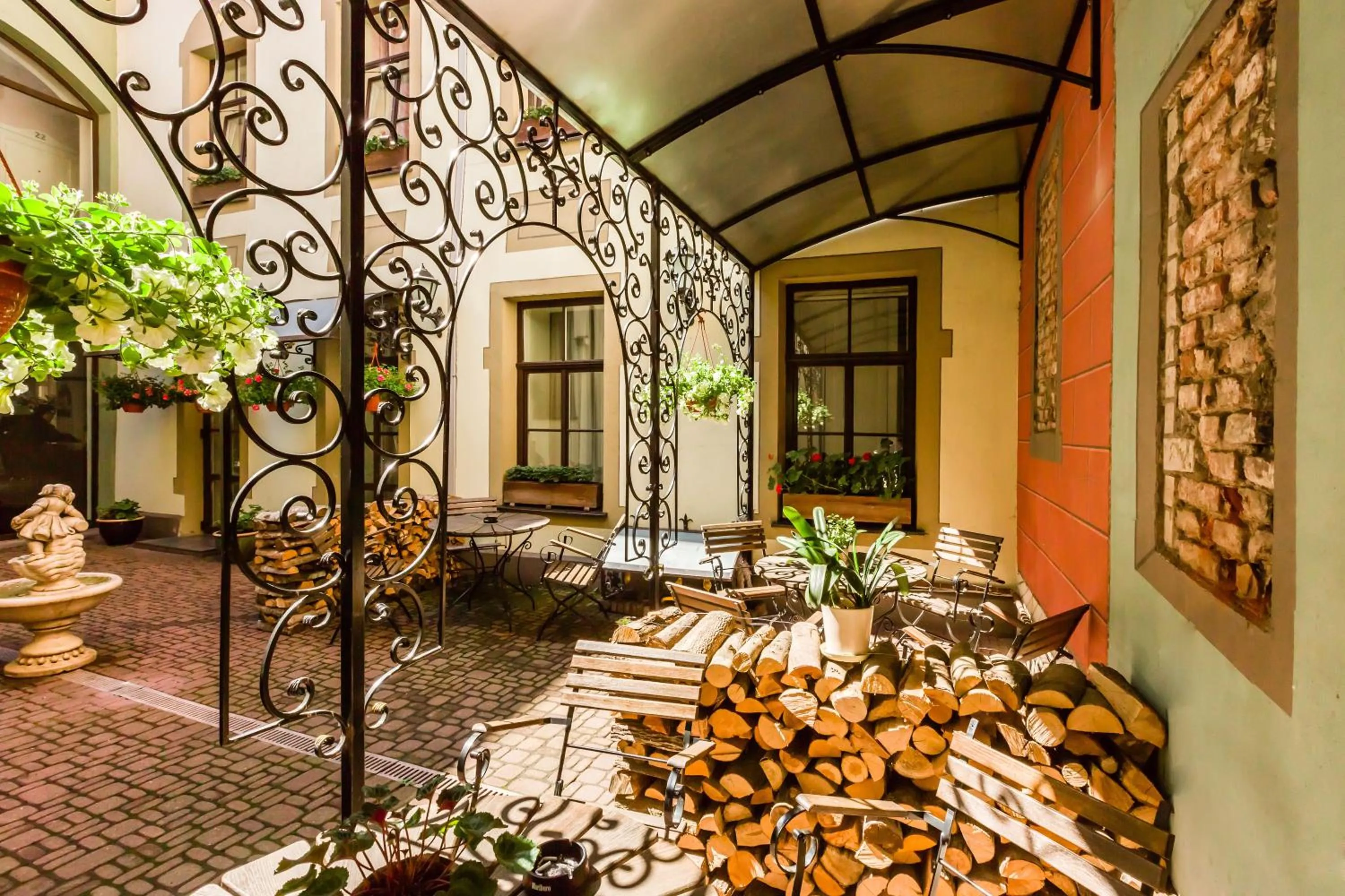 Garden in Old Riga Boutique Hotel "Vecriga"