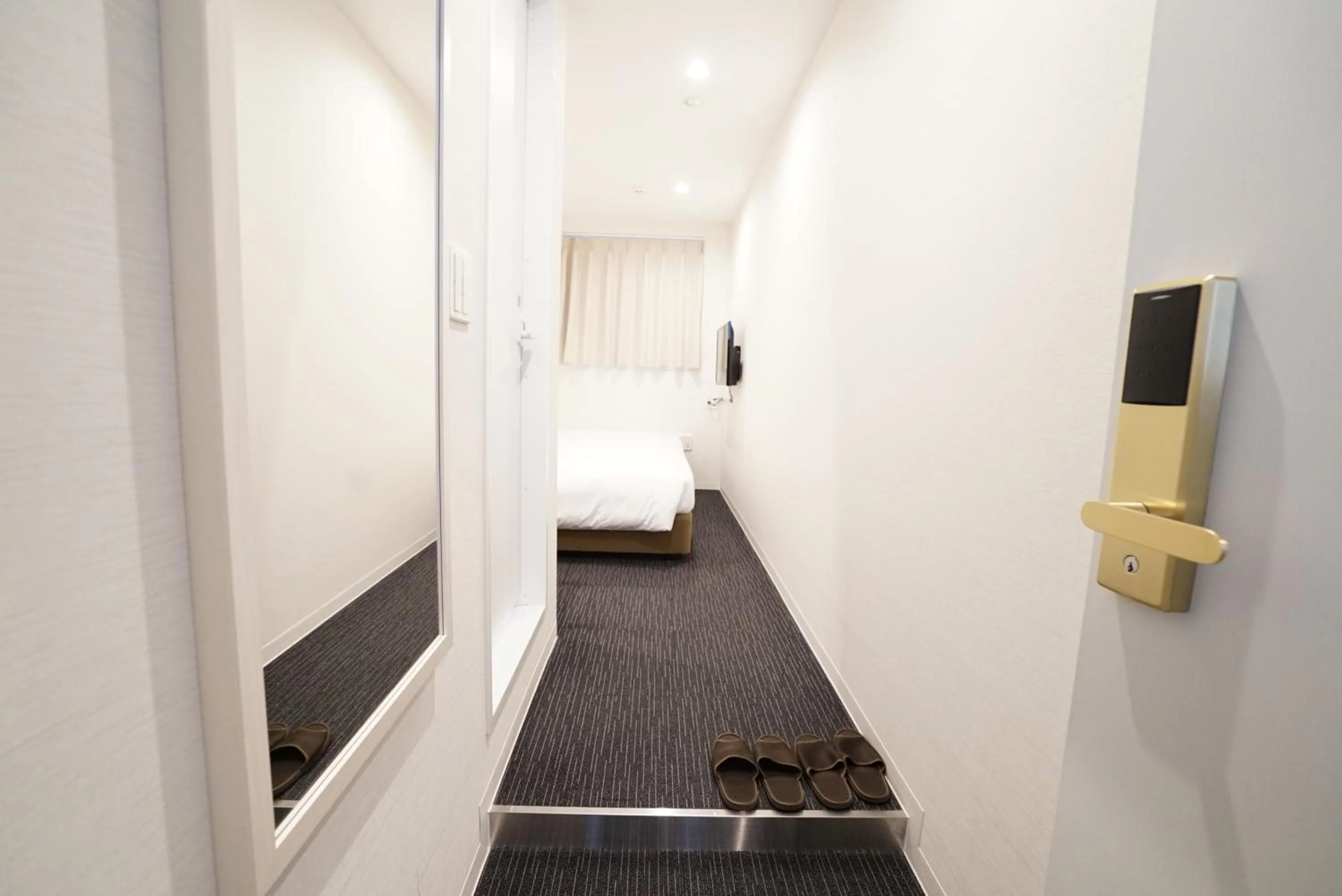 Photo of the whole room in CVS Bay Hotel New Building