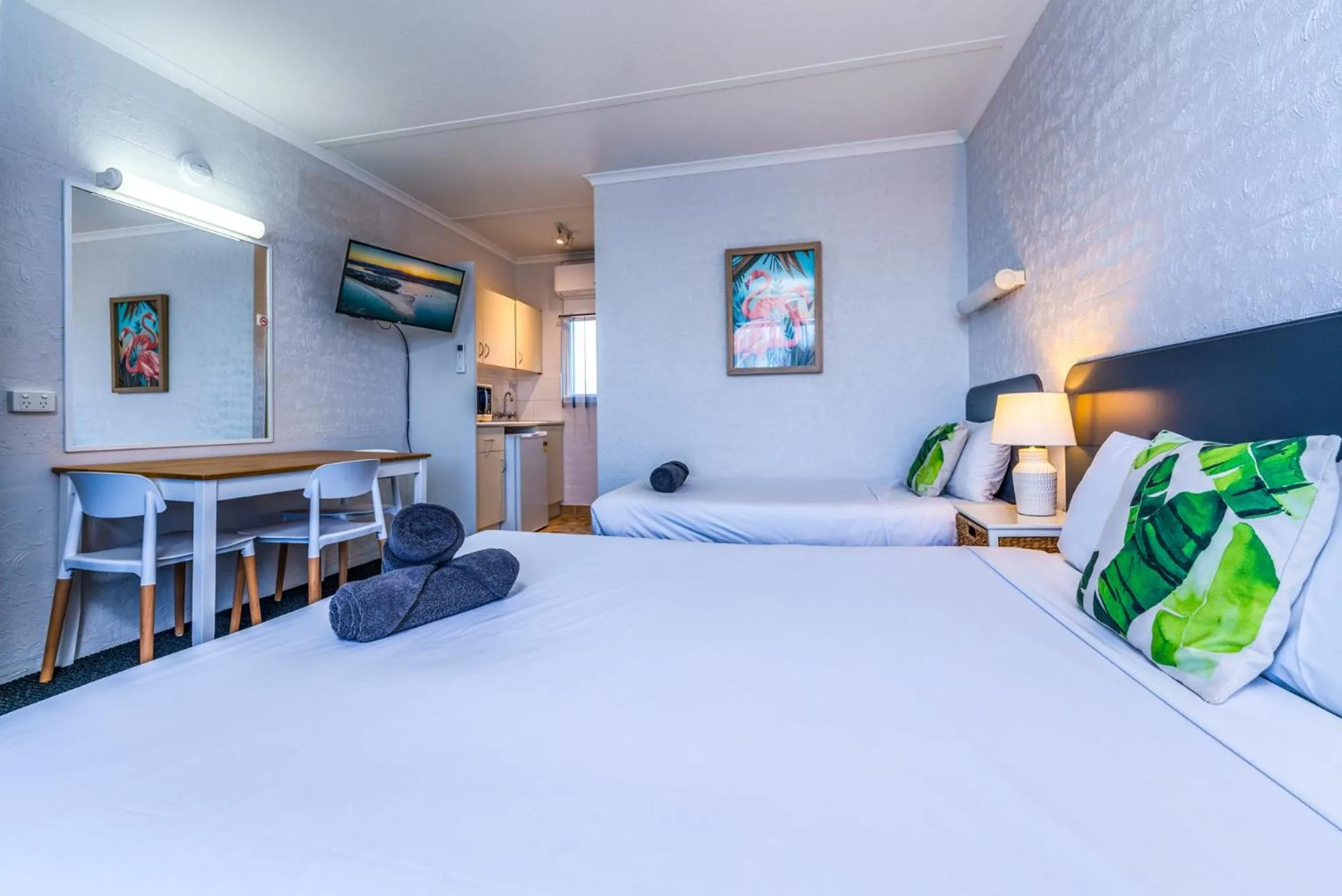 Bed in South Seas Motel