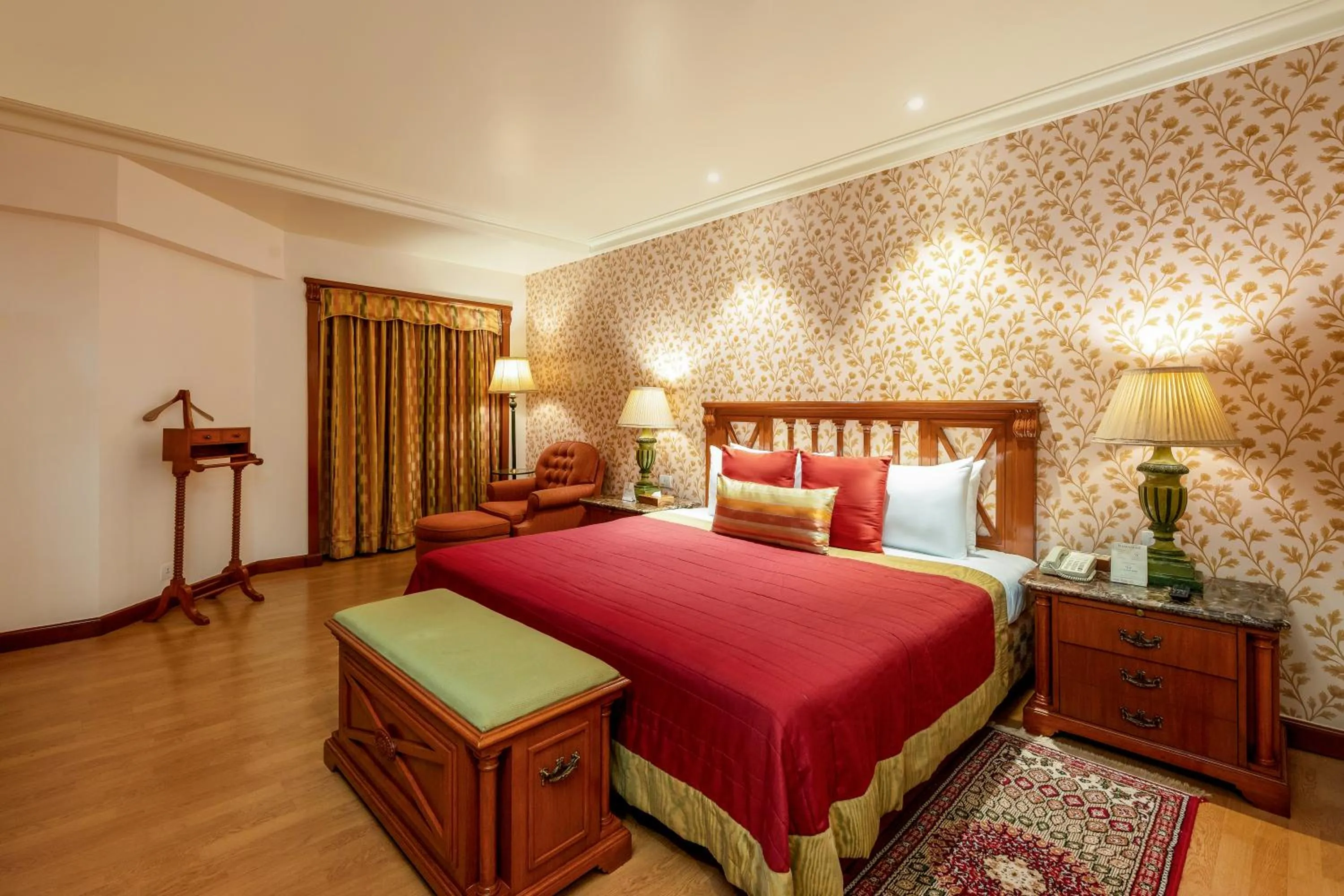 Bed in The Orchid Hotel Mumbai Vile Parle