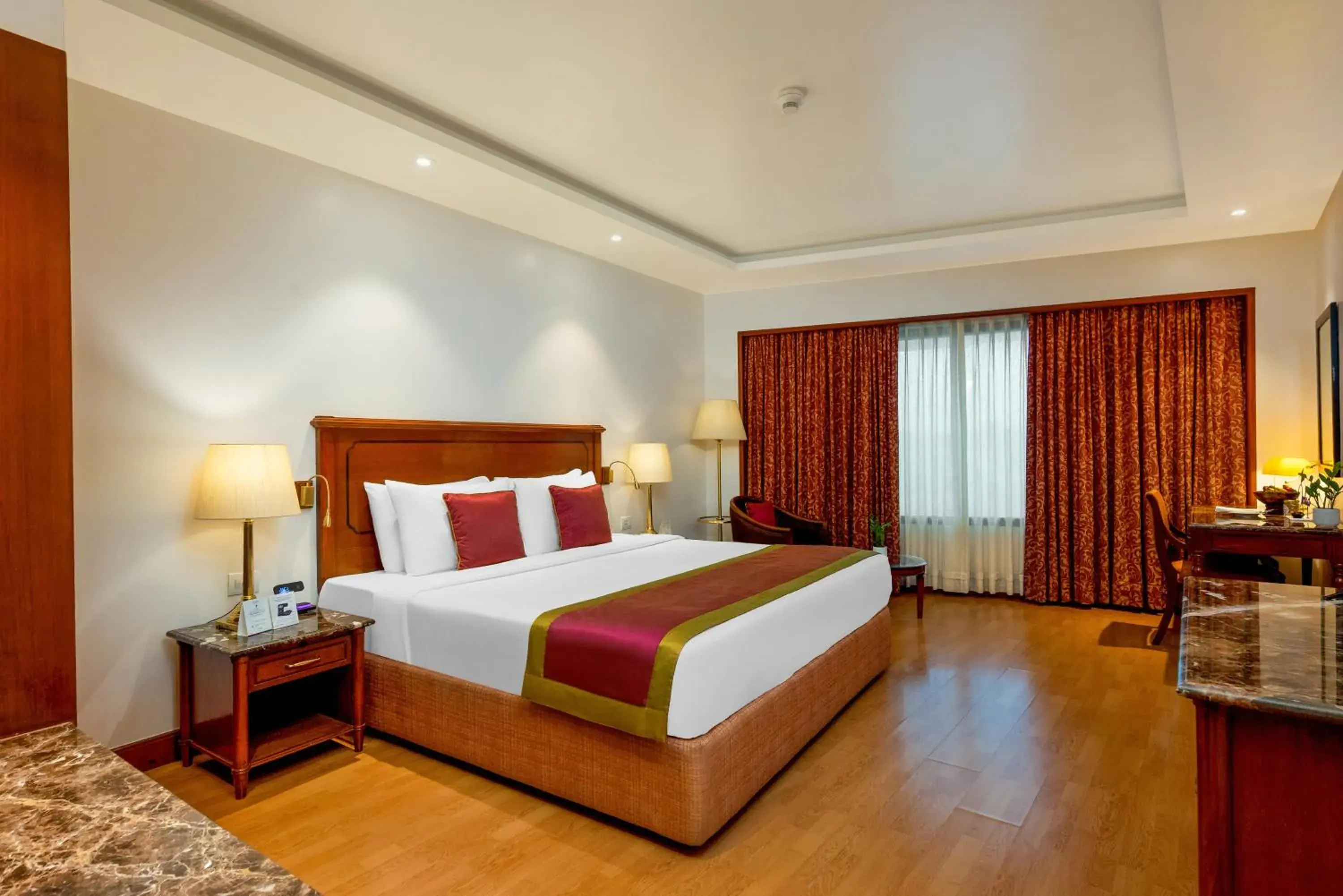 Premier Room with King or Twin Bed in The Orchid Hotel Mumbai Vile Parle Premier Room with King or Twin Bed in The Orchid Hotel Mumbai Vile Parle