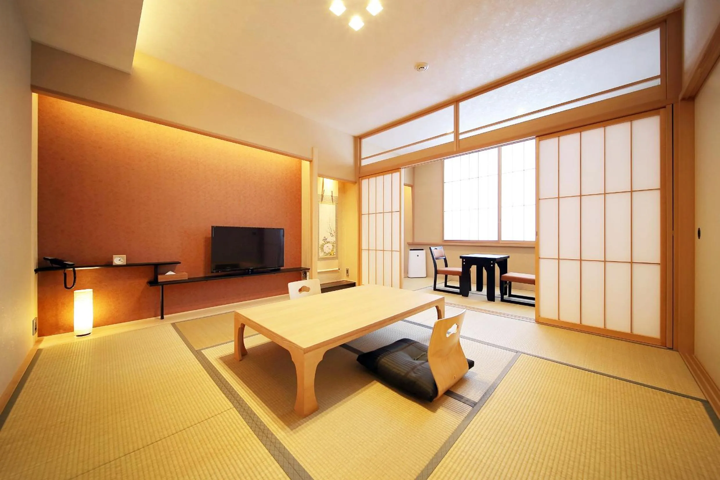 Photo of the whole room in Hotel Honnoji