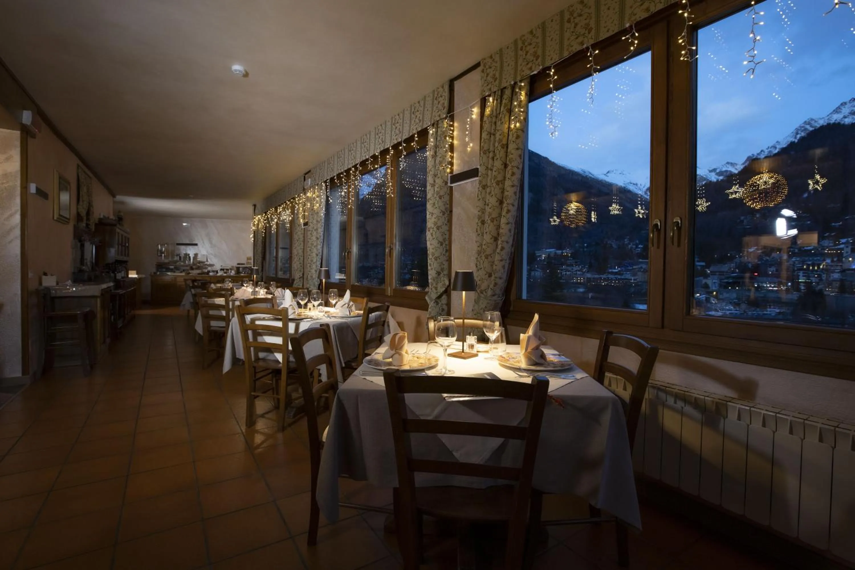 Restaurant/places to eat in Hotel Des Glaciers