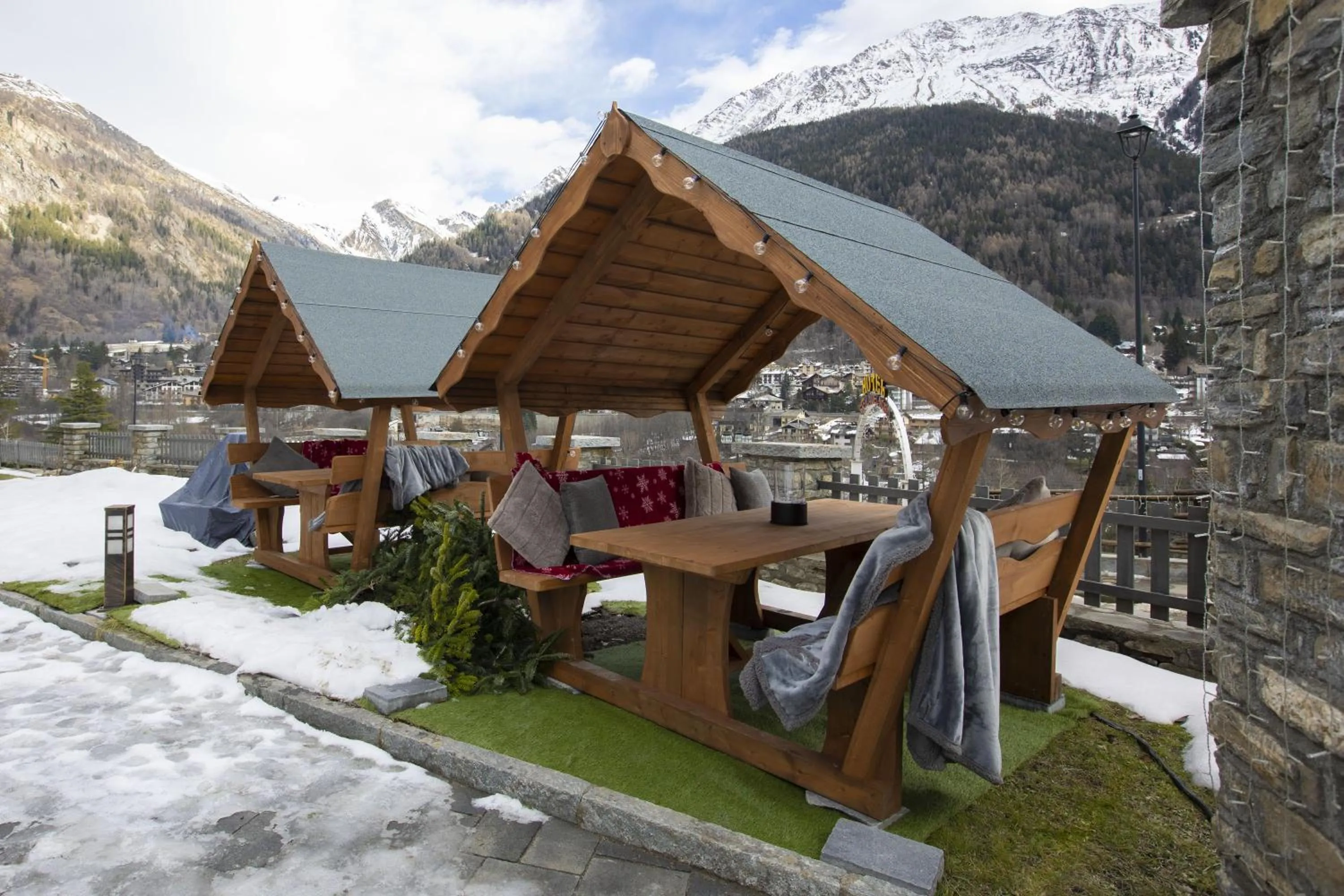Property building in Hotel Des Glaciers