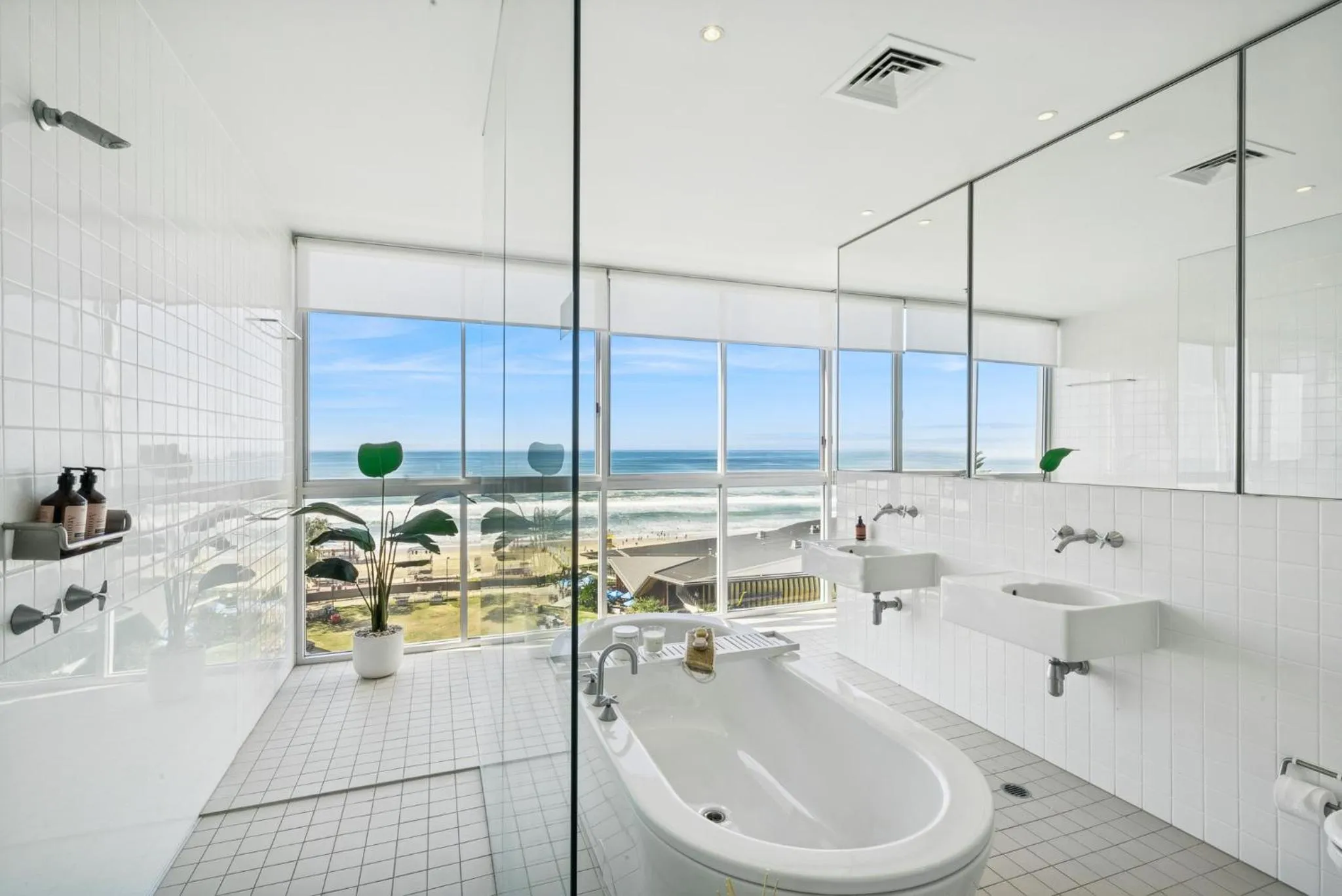 ULTIQA Air On Broadbeach