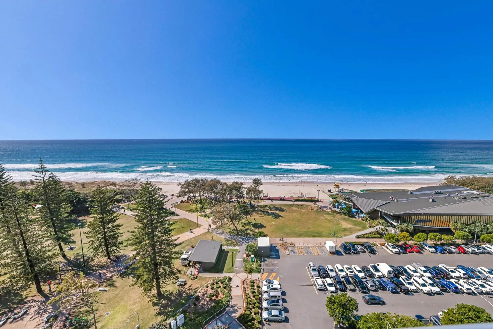 Balcony/Terrace in ULTIQA Air On Broadbeach