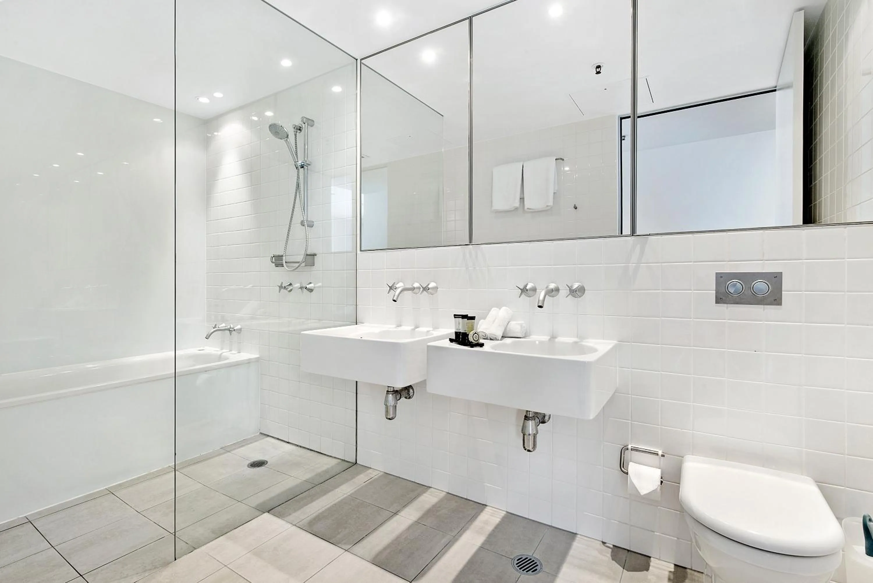 Bathroom in ULTIQA Air On Broadbeach