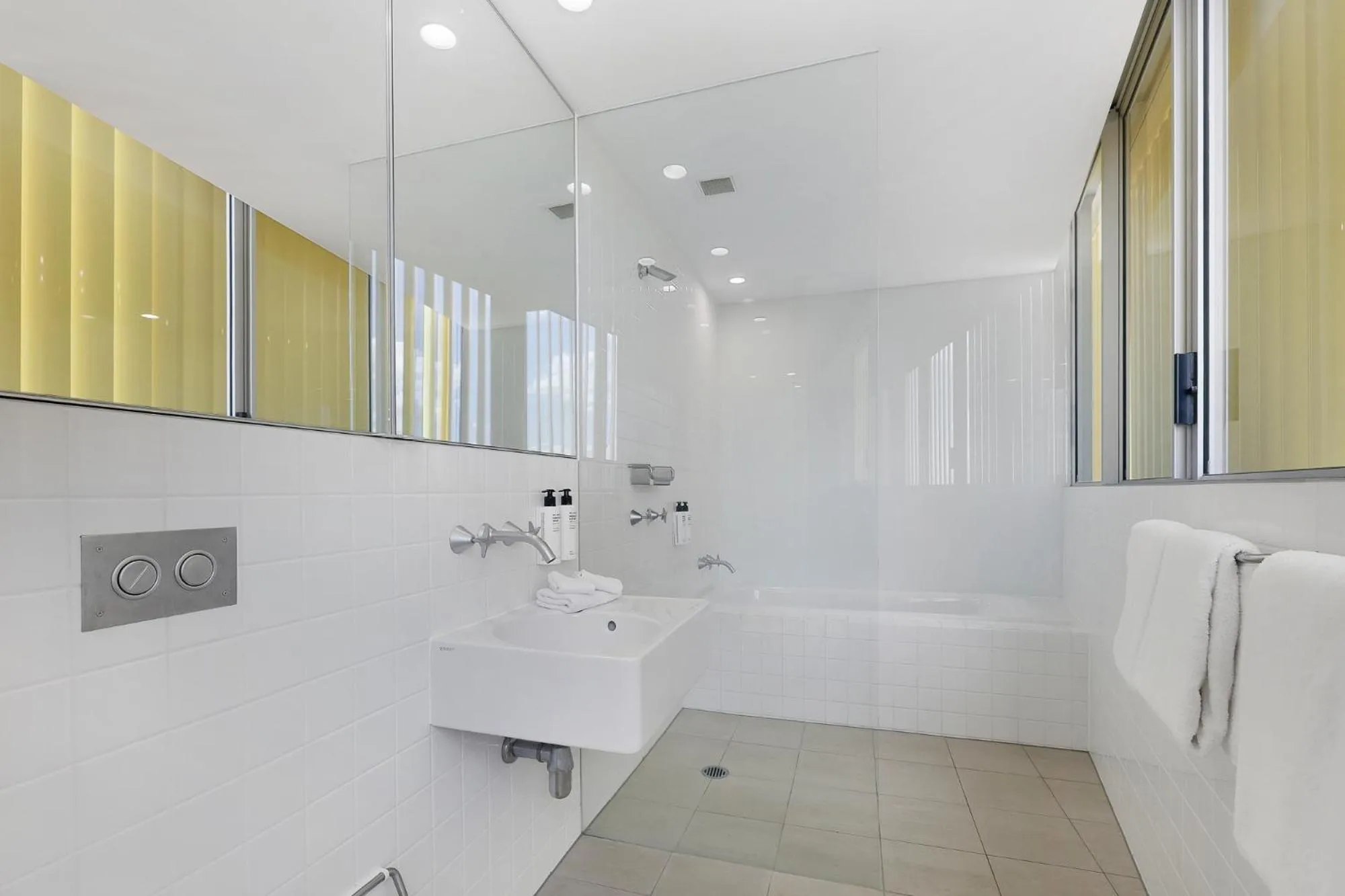 Bathroom in ULTIQA Air On Broadbeach