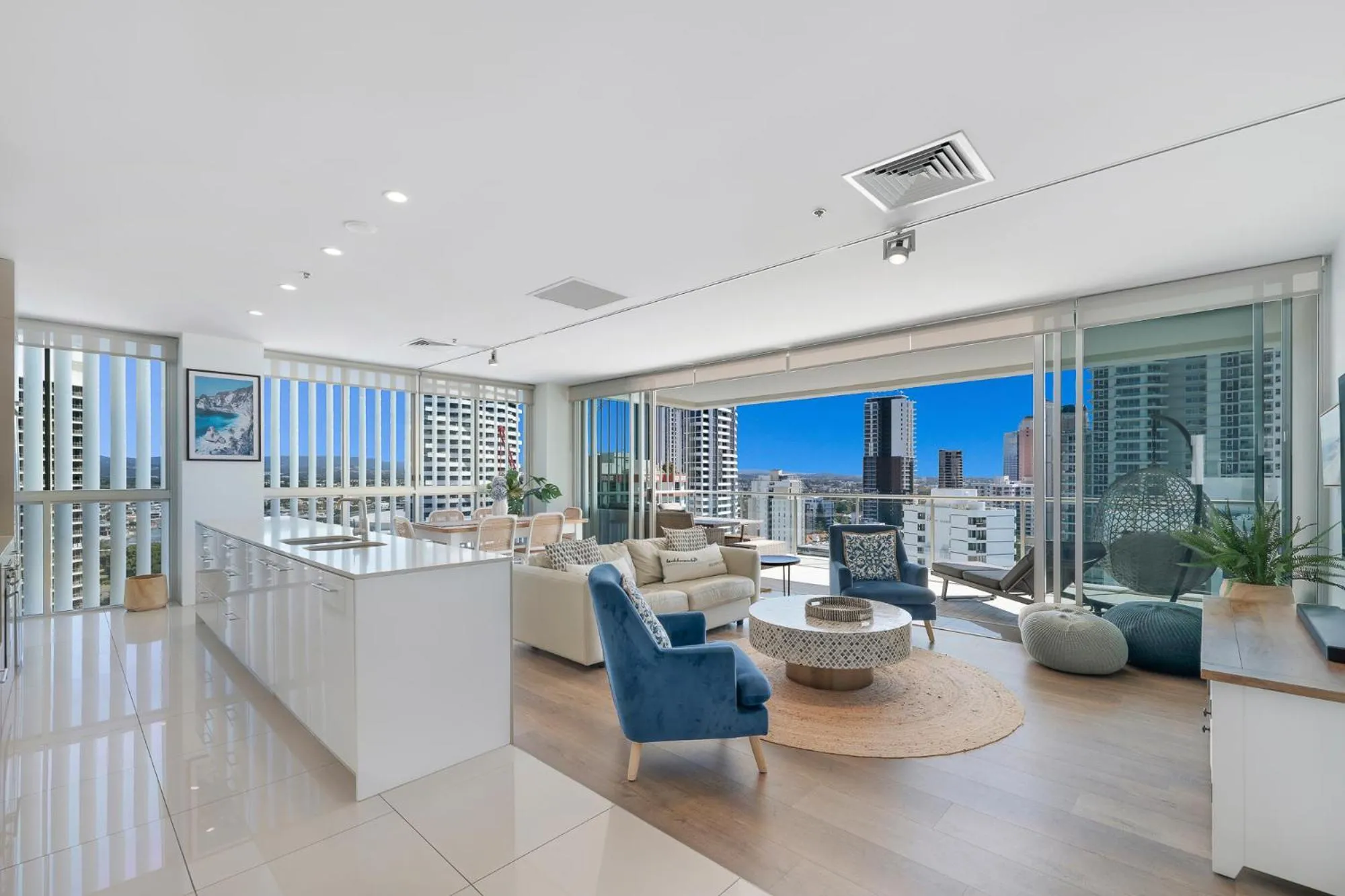 Living room in ULTIQA Air On Broadbeach