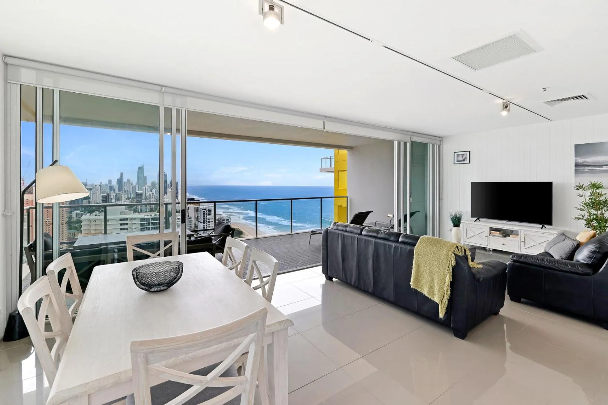 Living room in ULTIQA Air On Broadbeach