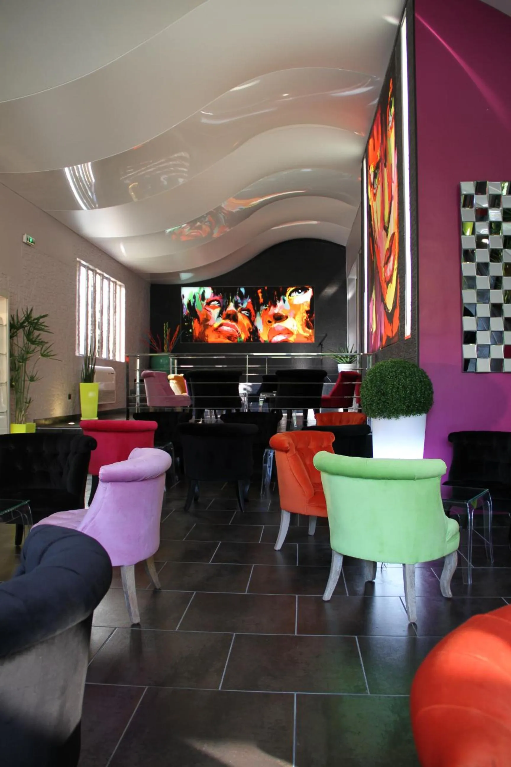 Lounge or bar in Isola Hôtel