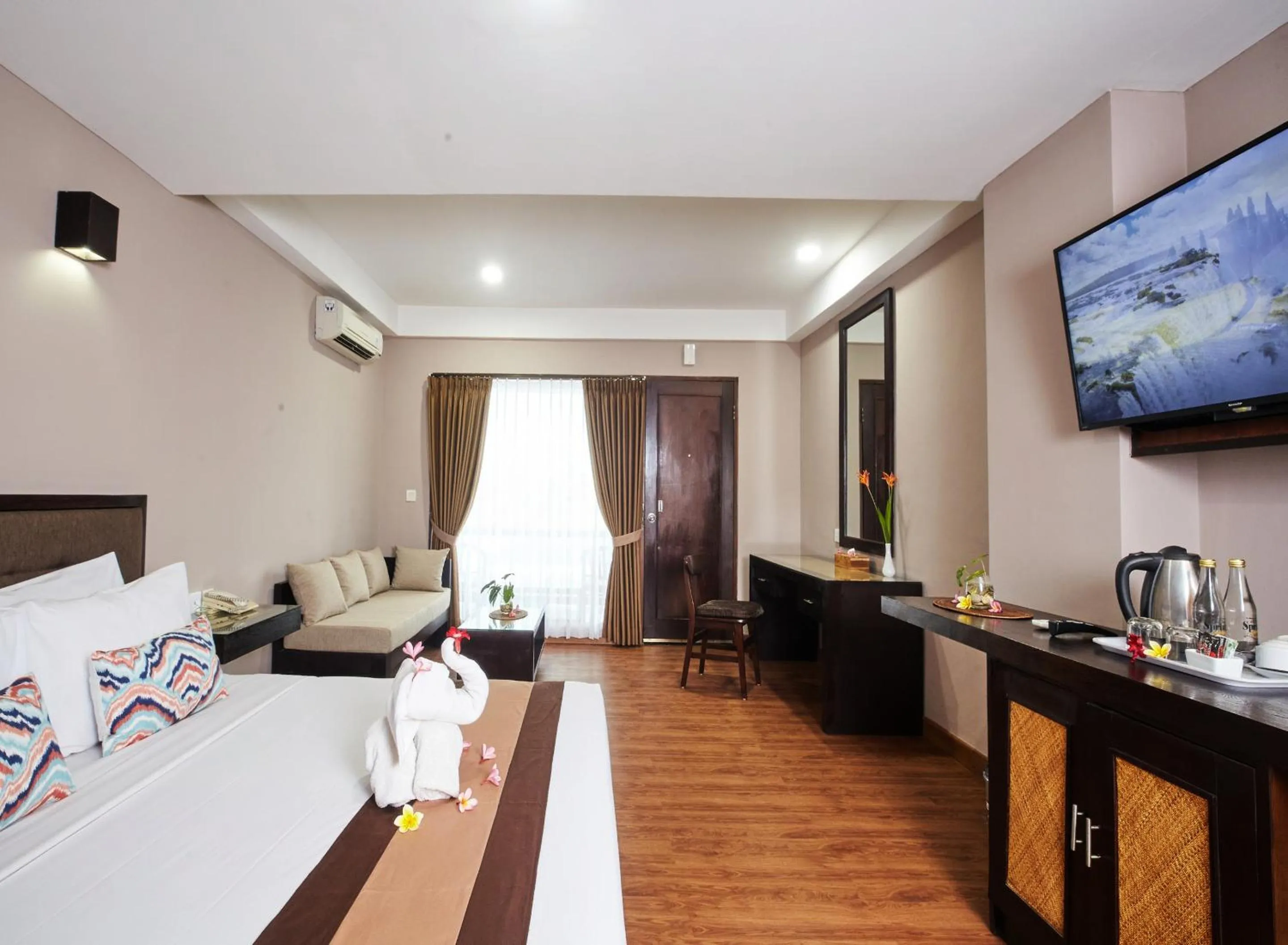 Property building, Bed in Grand Santhi Hotel