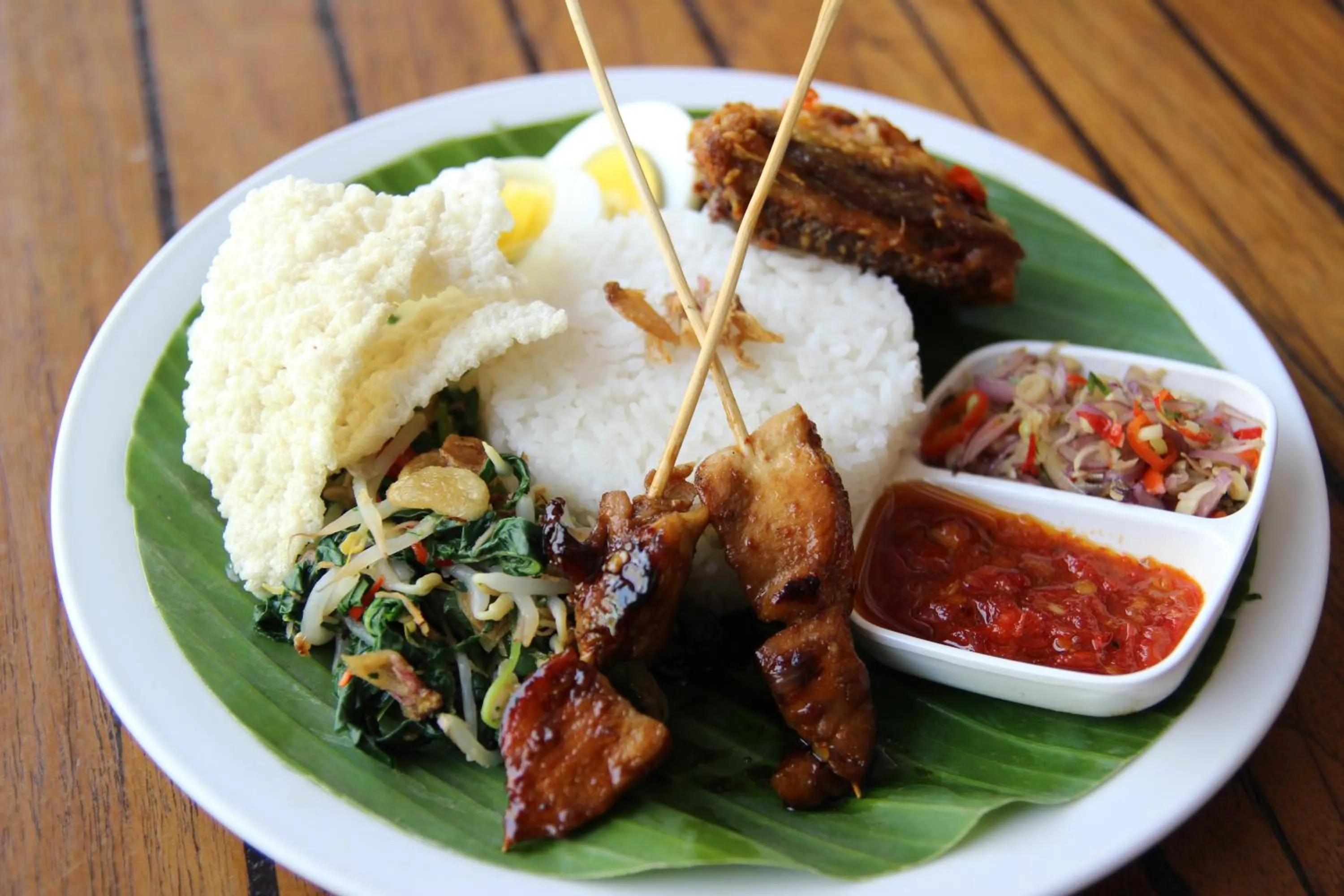 Restaurant/places to eat in Grand Santhi Hotel