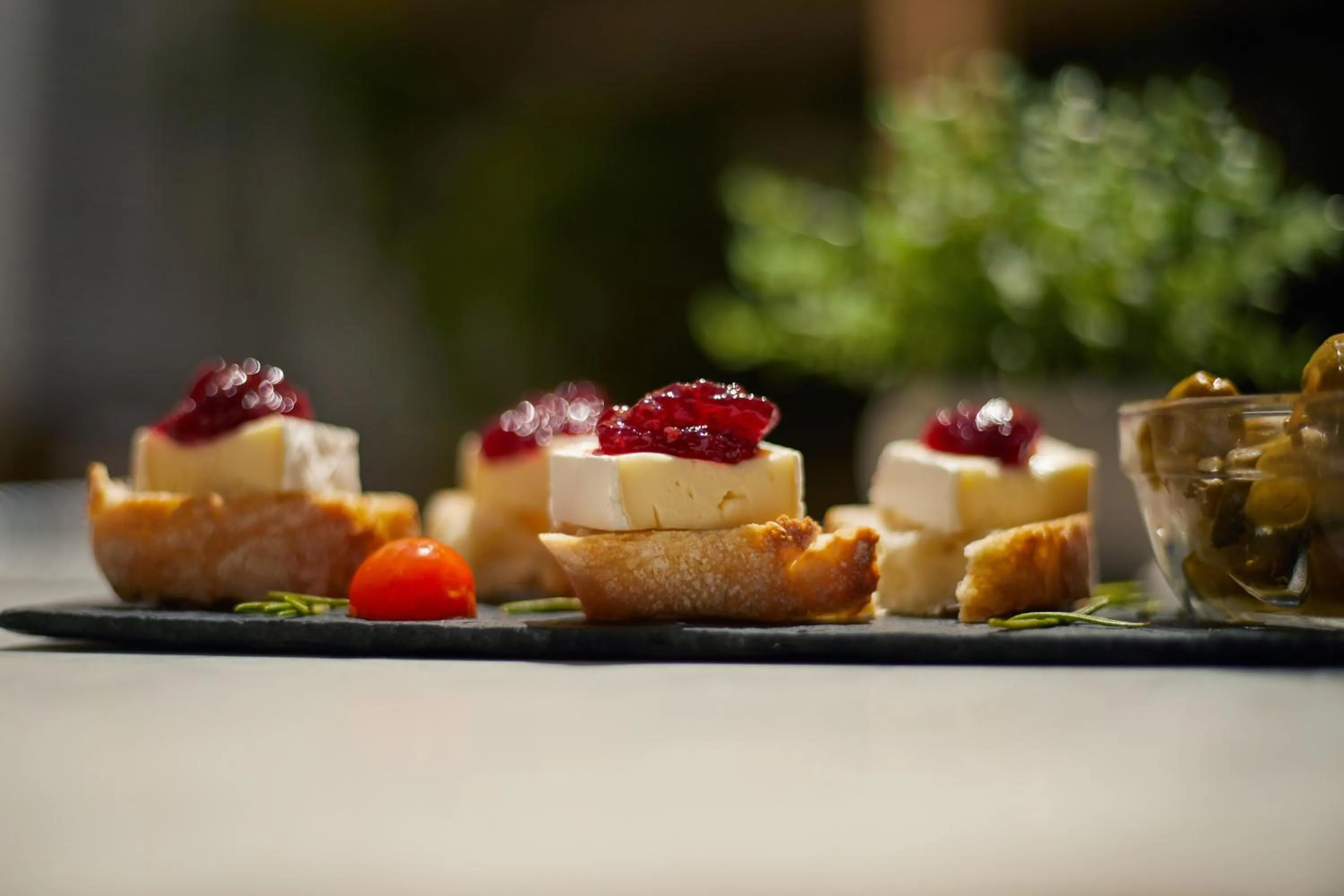 Food and drinks in Summum Boutique Hotel, member of Meliá Collection