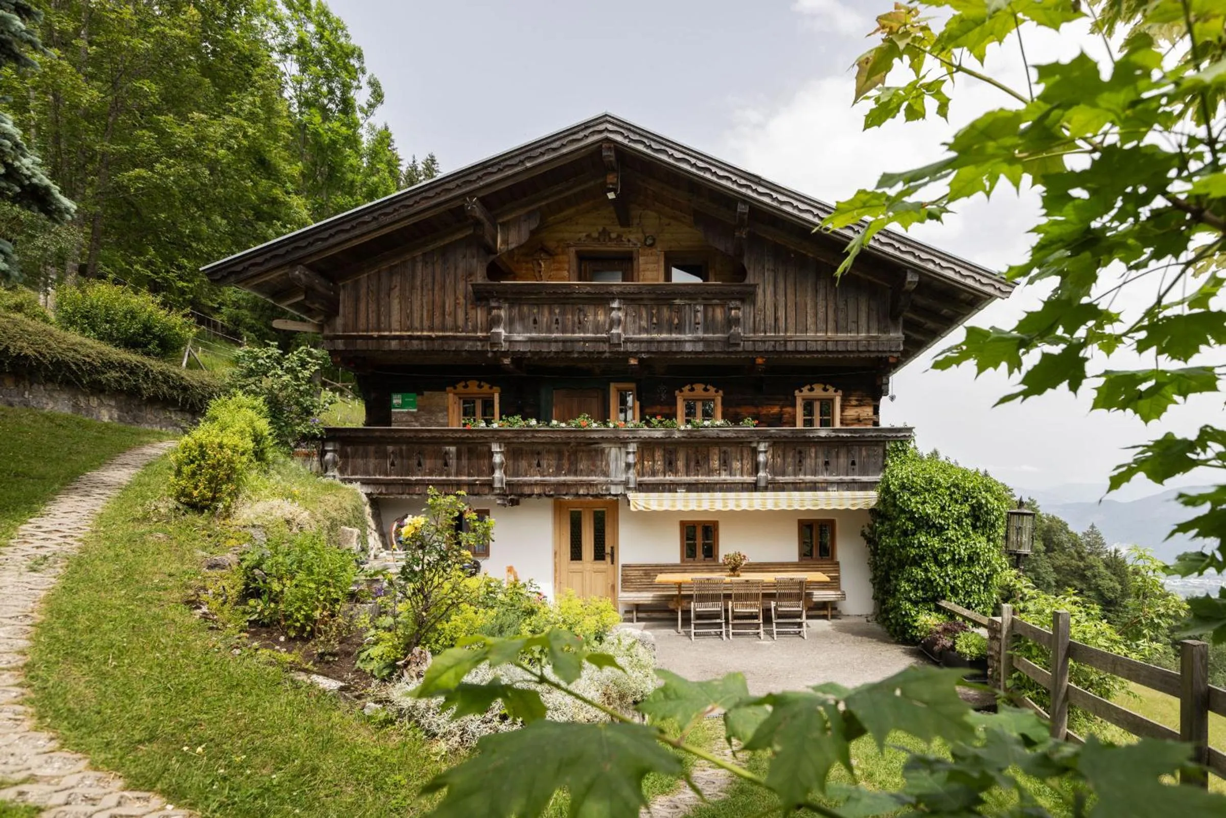 Property building in Das Pumphaus