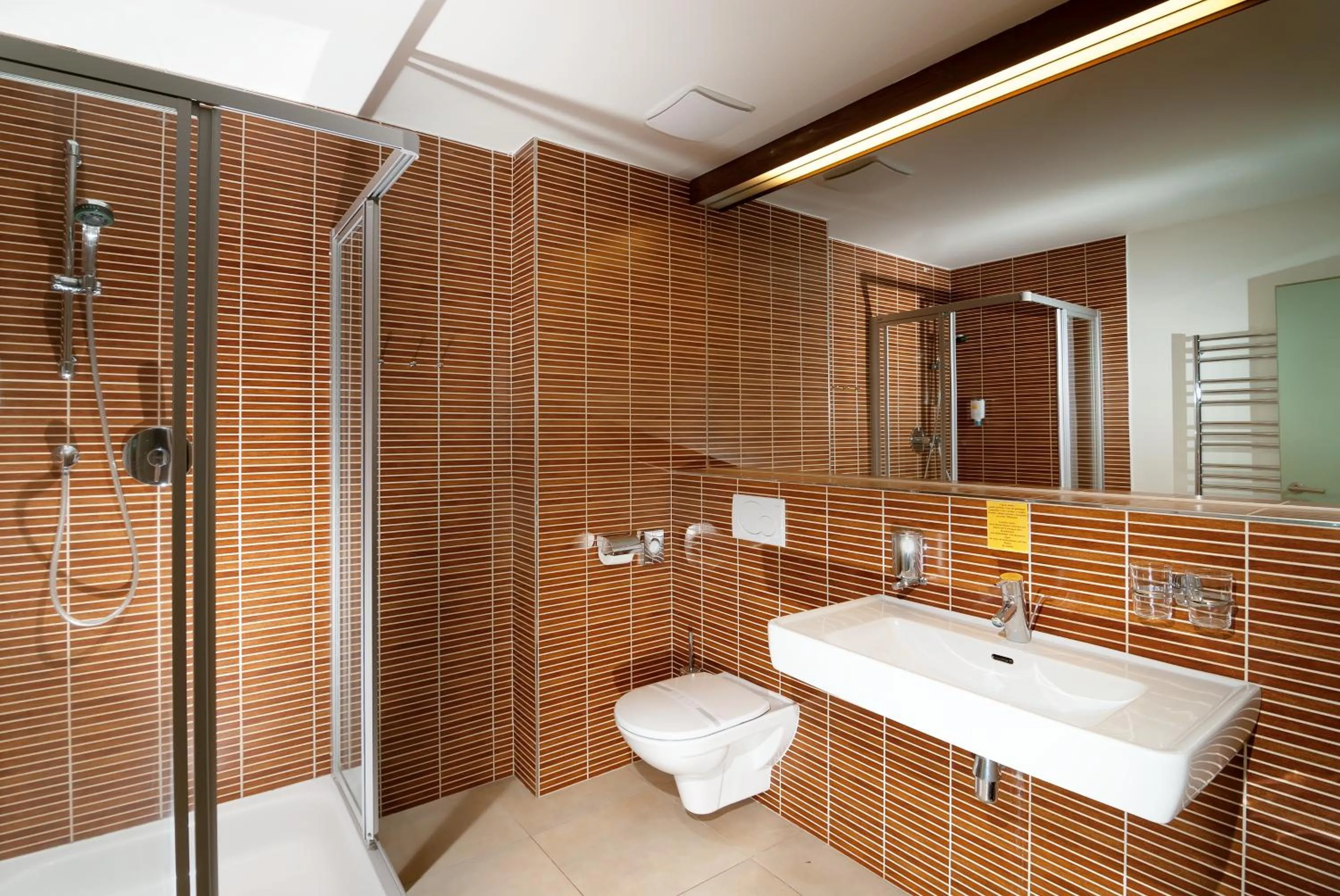 Bathroom in Hotel Adam