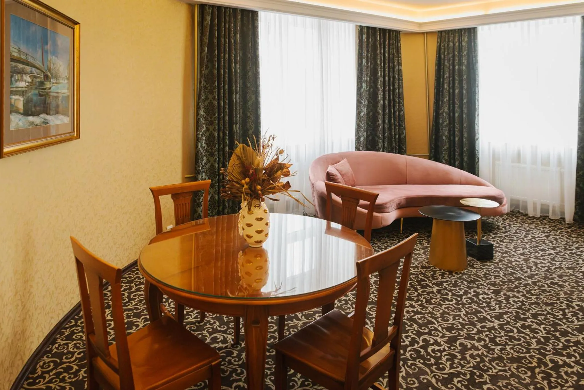 Living room, Bed in Hotel Jelgava