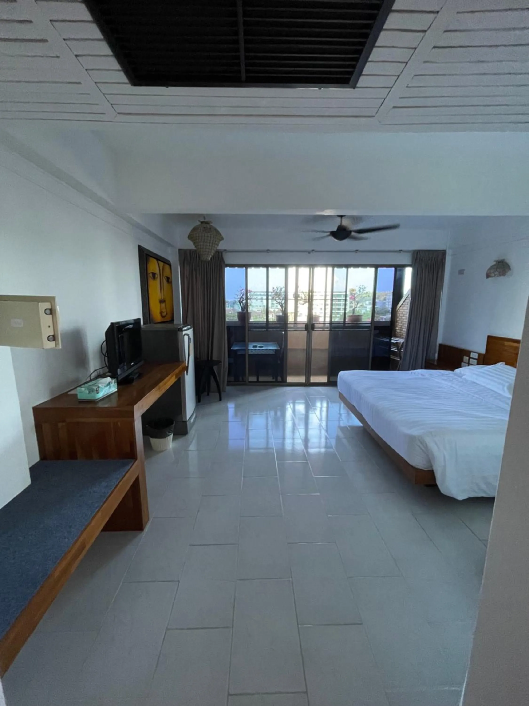Bed in Bougainvillea Terrace House
