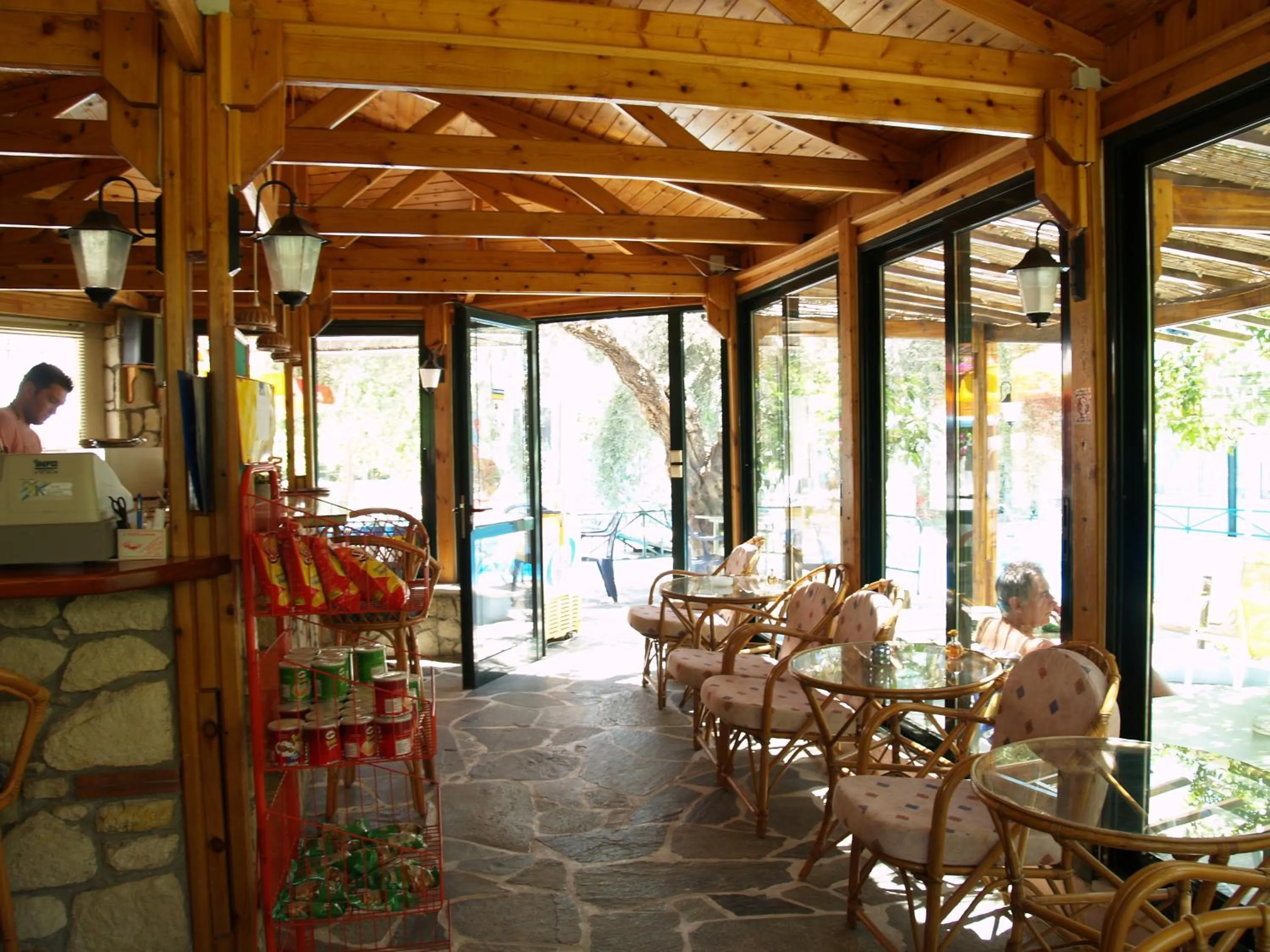 Lounge or bar in Kastro Studios Apartments