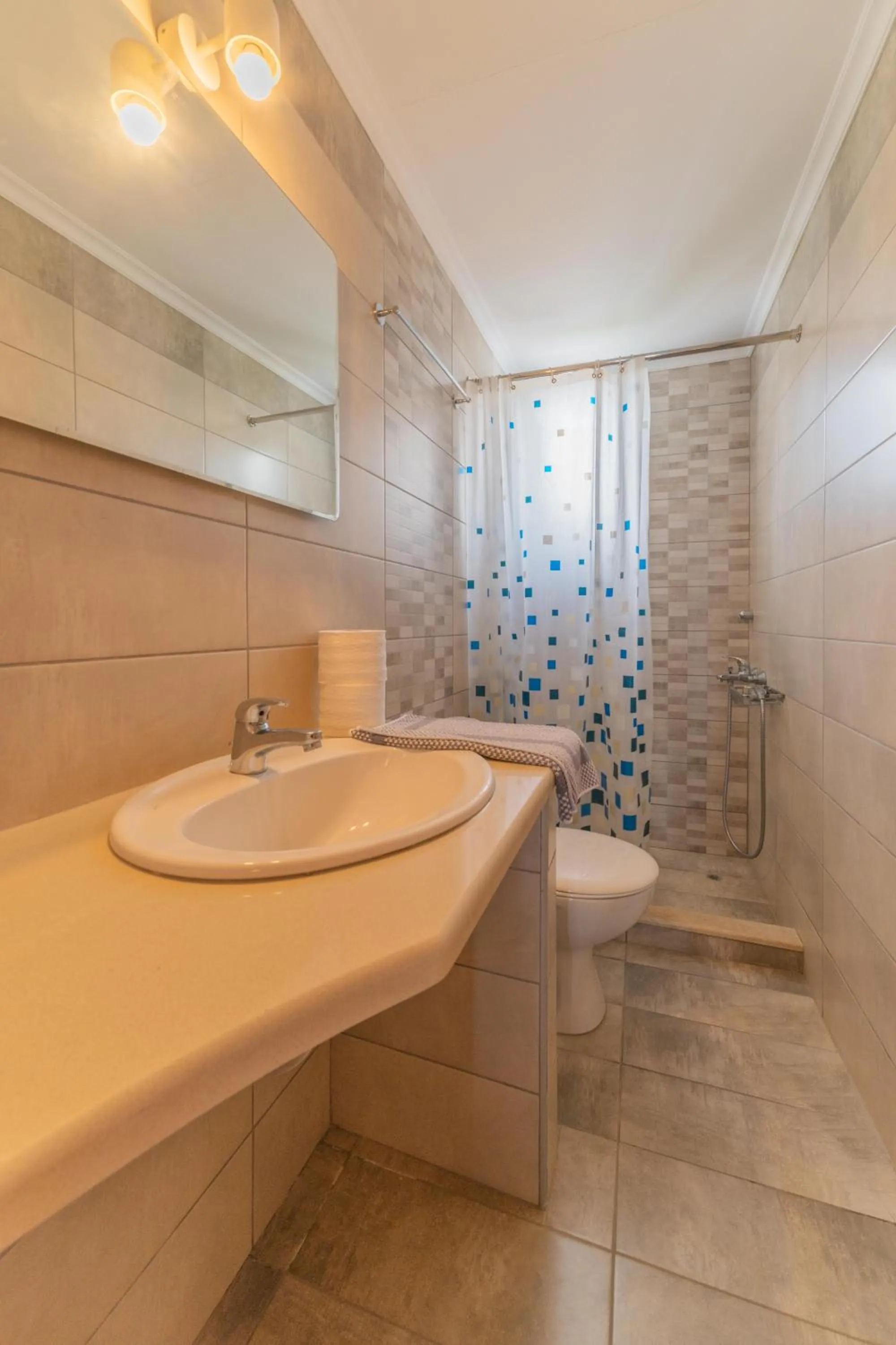 Bathroom in Kastro Studios Apartments