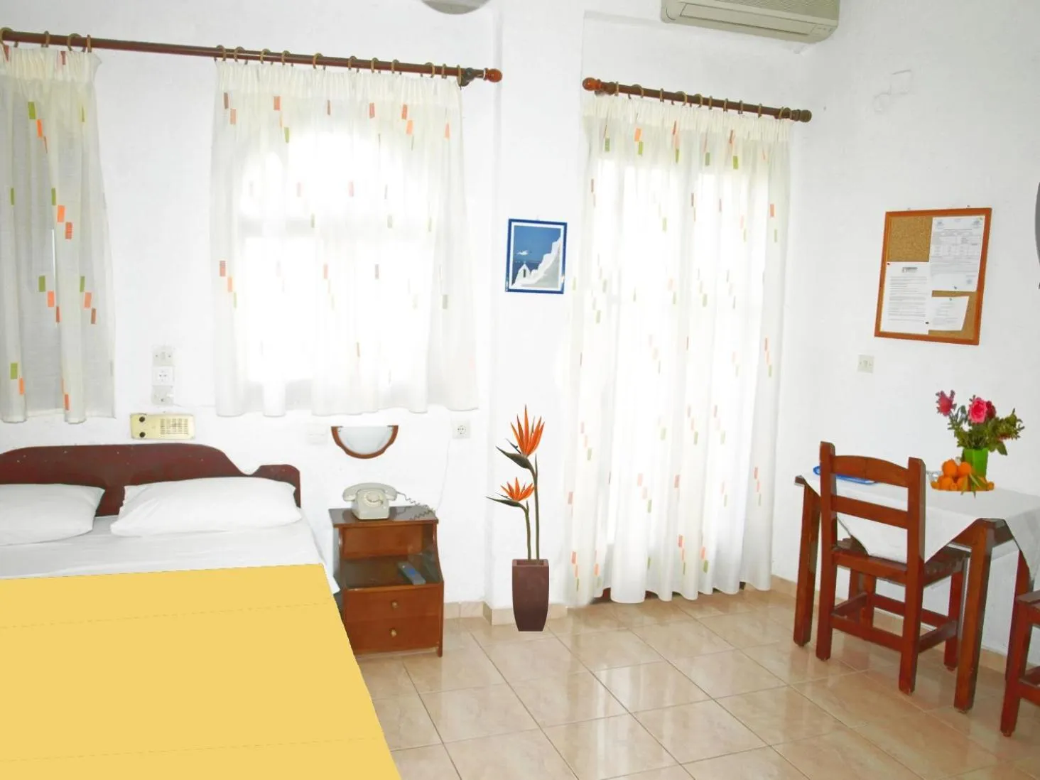 Photo of the whole room, Bed in Kastro Studios Apartments