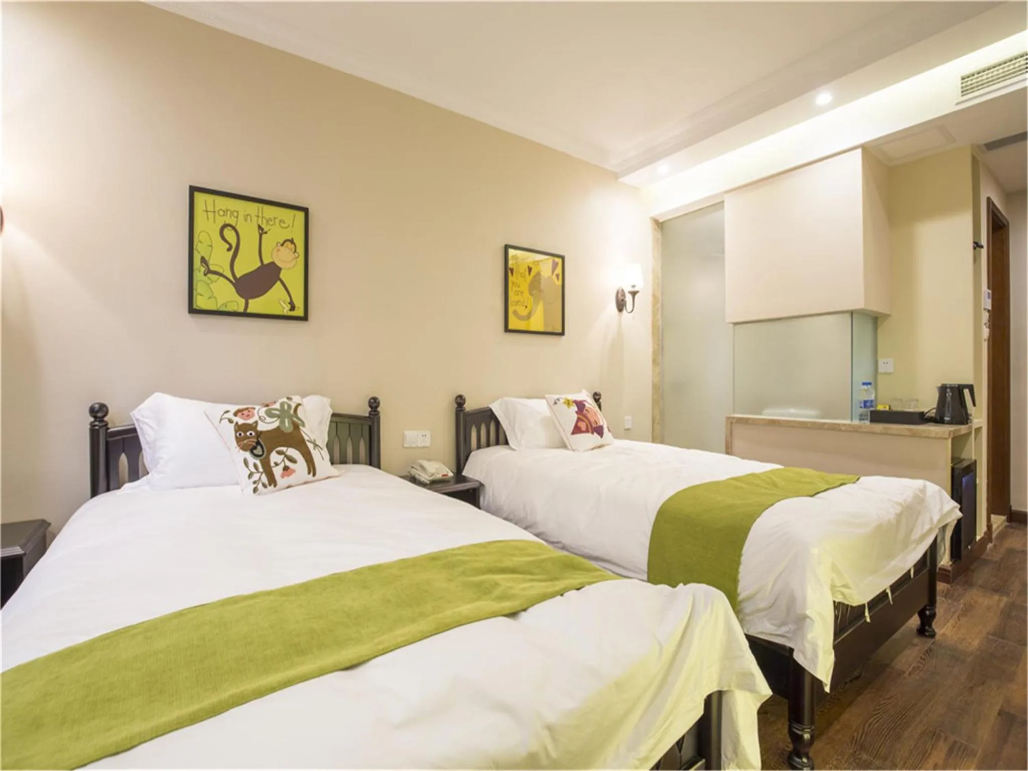 Bed in Soho Garden Hotel (Shanghai Huaihai Rd. Flagship)