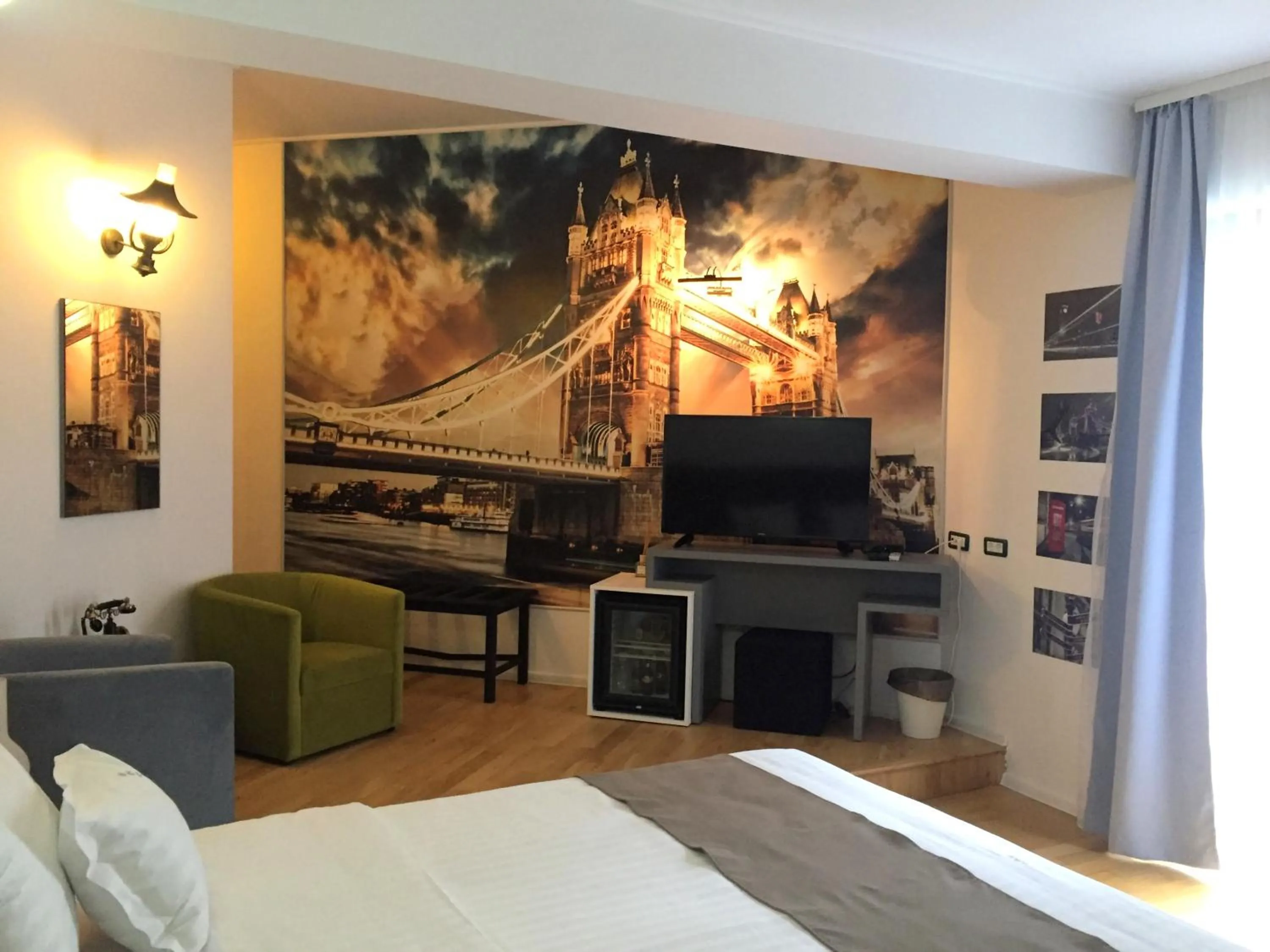 Decorative detail, Bed in Ambra Boutique Hotel & Bistro