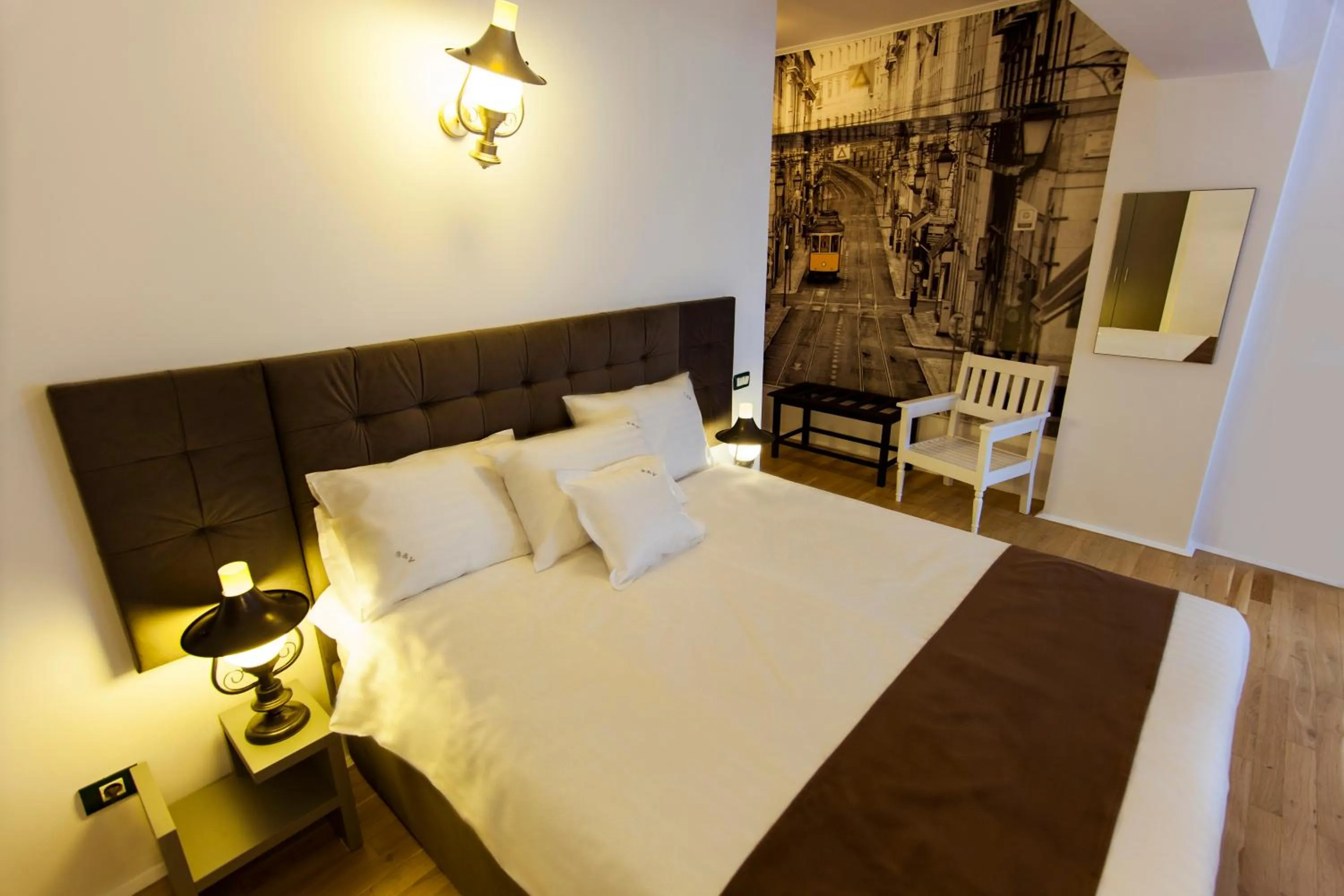 Bed in Ambra Boutique Hotel & Bistro