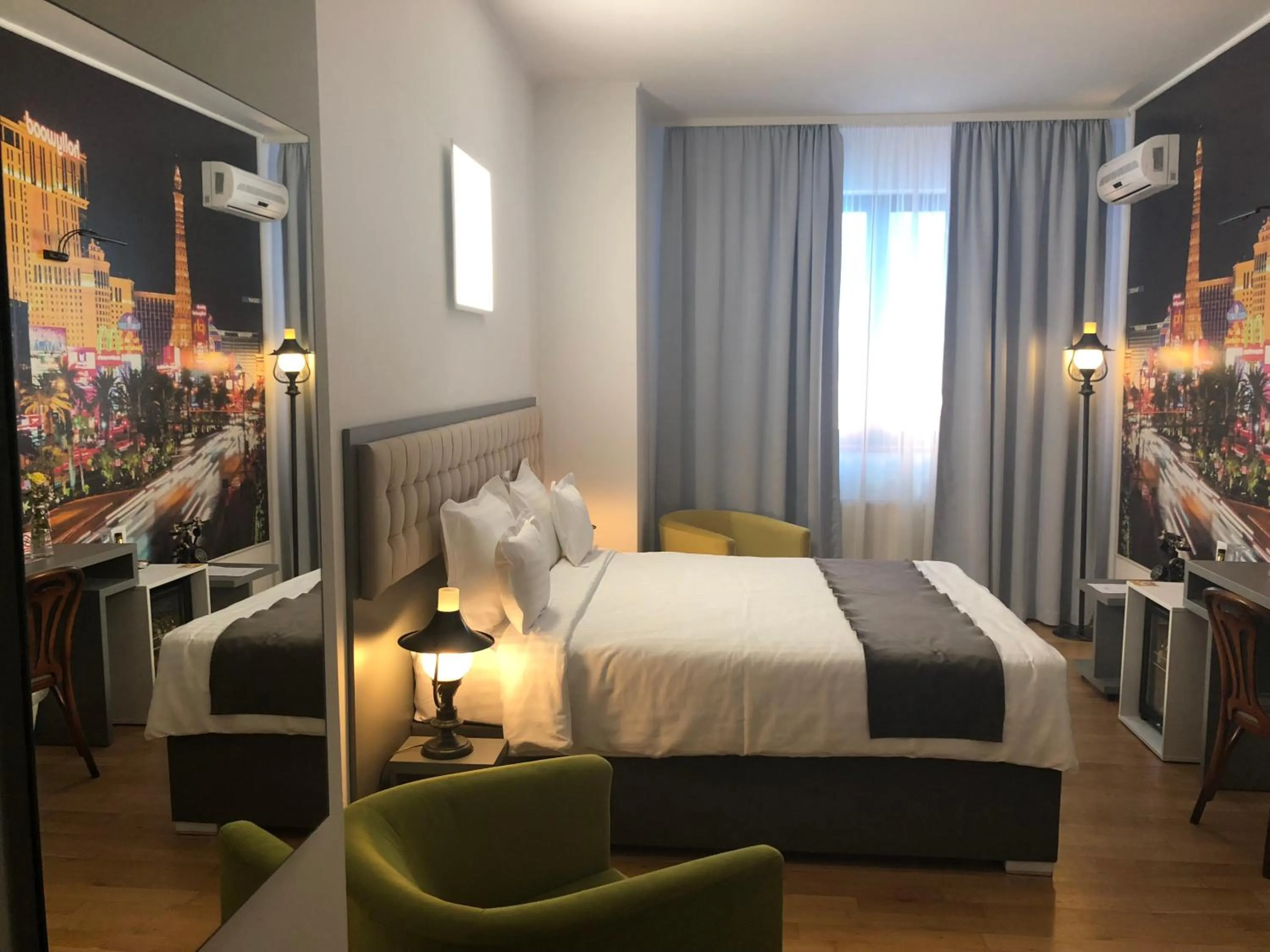 Bed in Ambra Boutique Hotel & Bistro