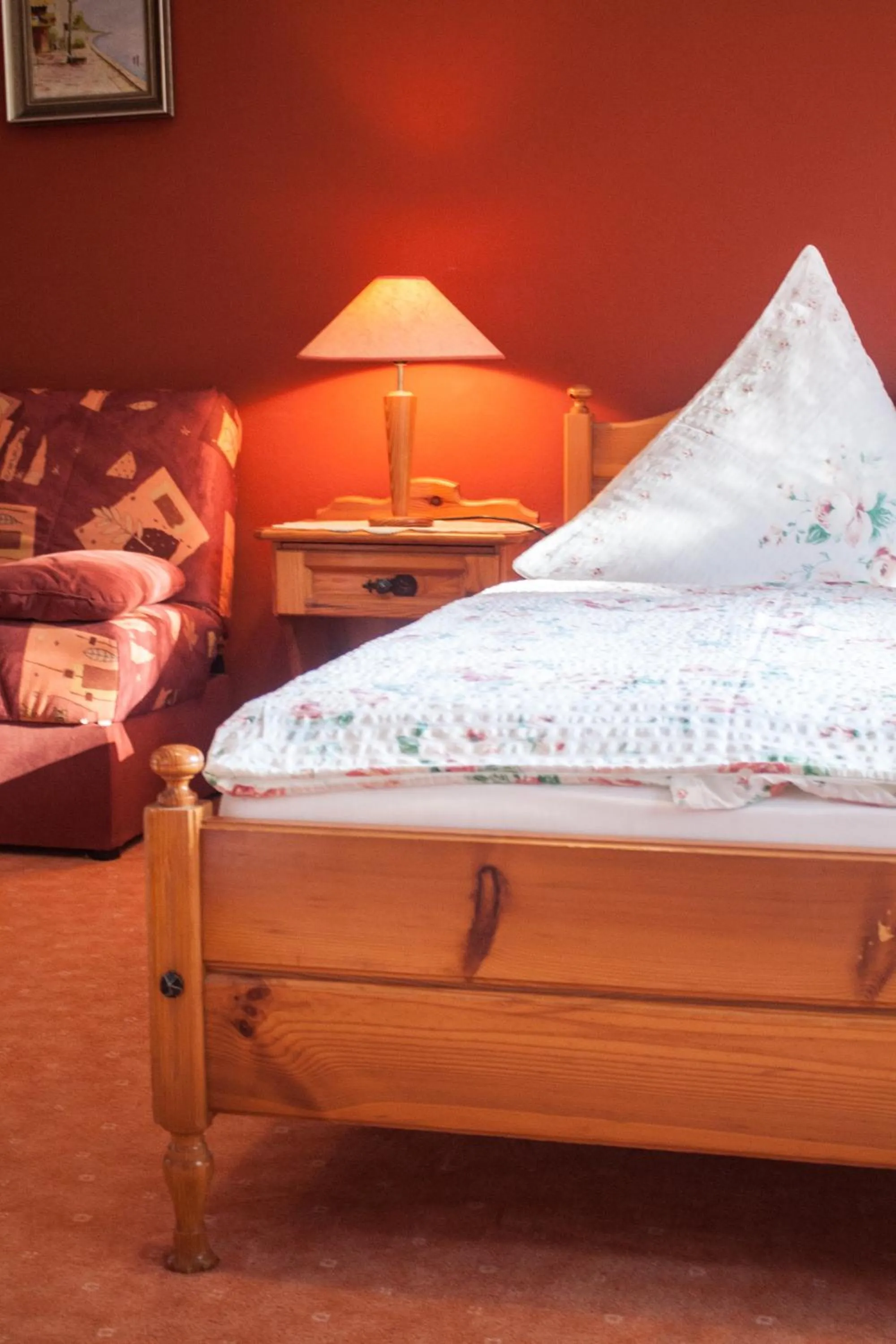 Photo of the whole room, Bed in Landgasthof zur Quelle