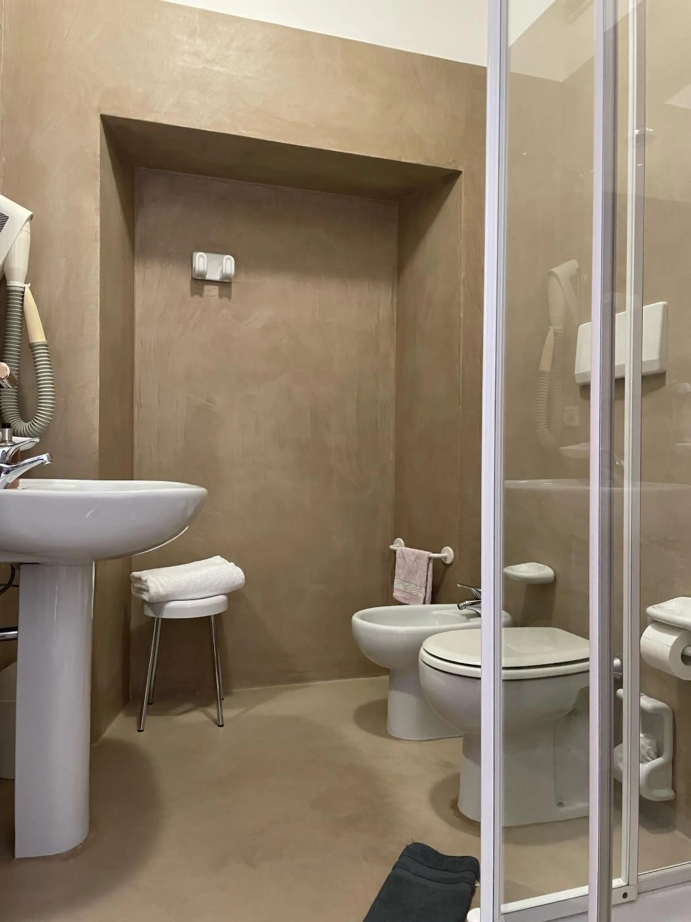 Bathroom in Albergo La Meridiana