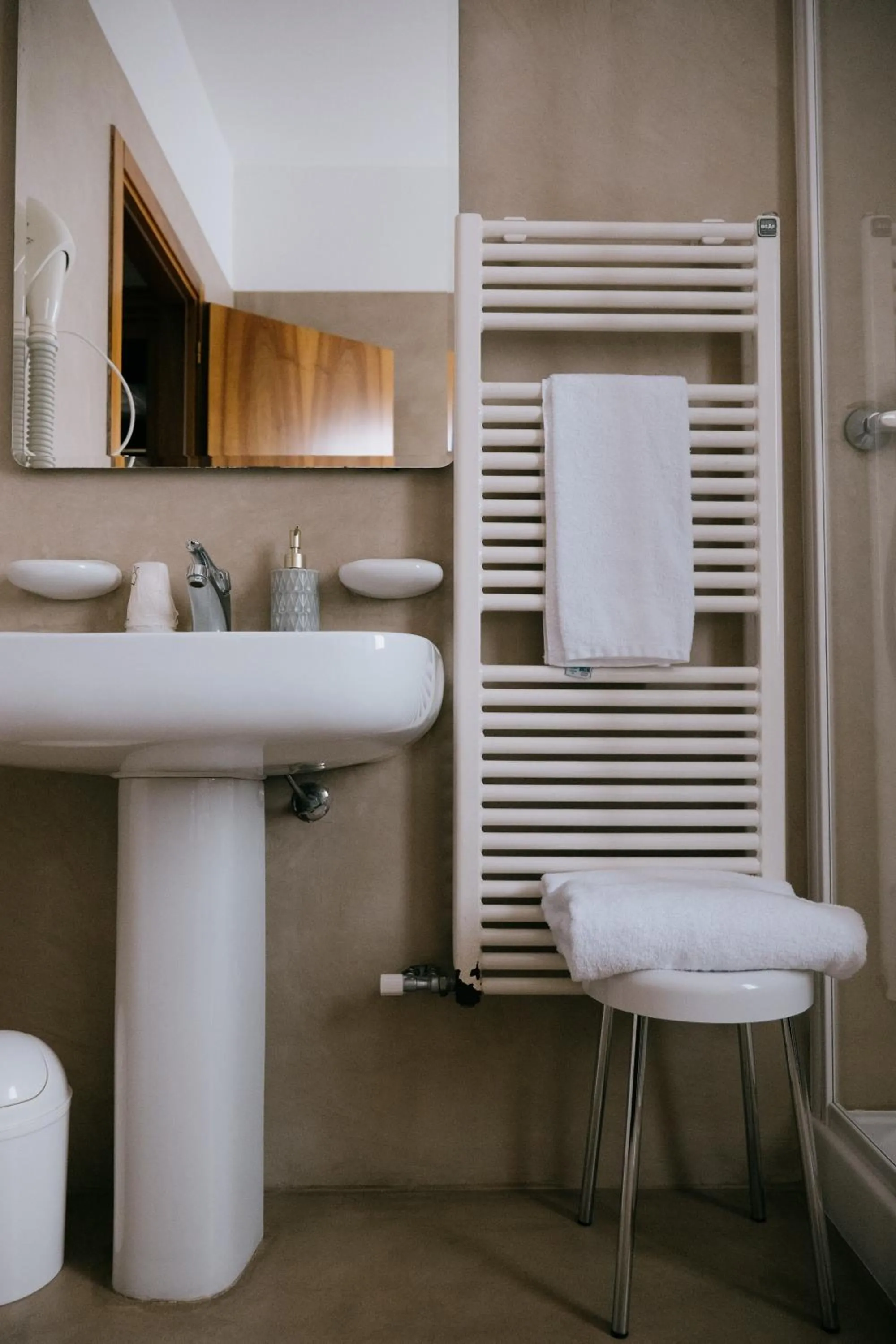 Bathroom in Albergo La Meridiana