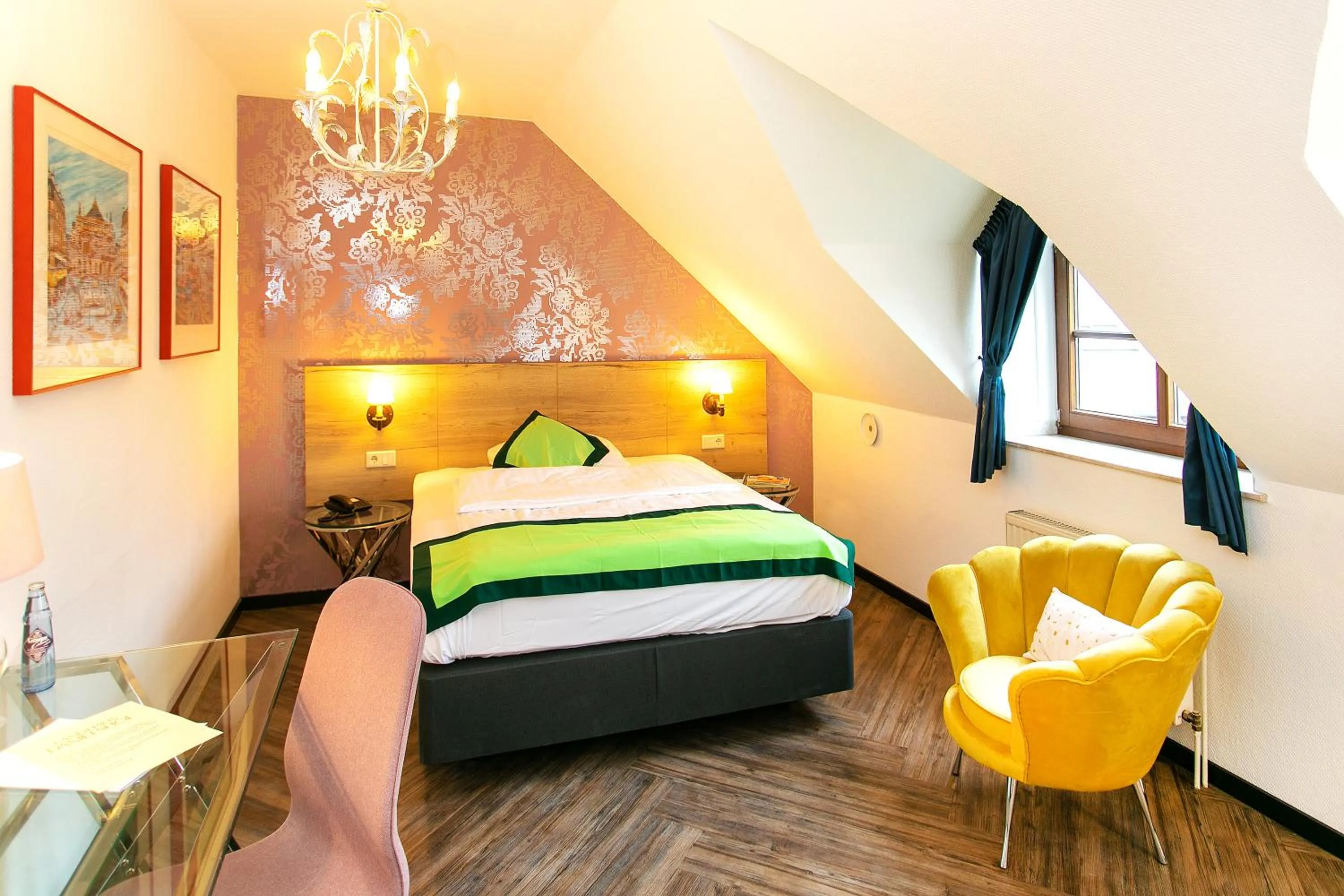 Photo of the whole room, Bed in Landhaus Danielshof