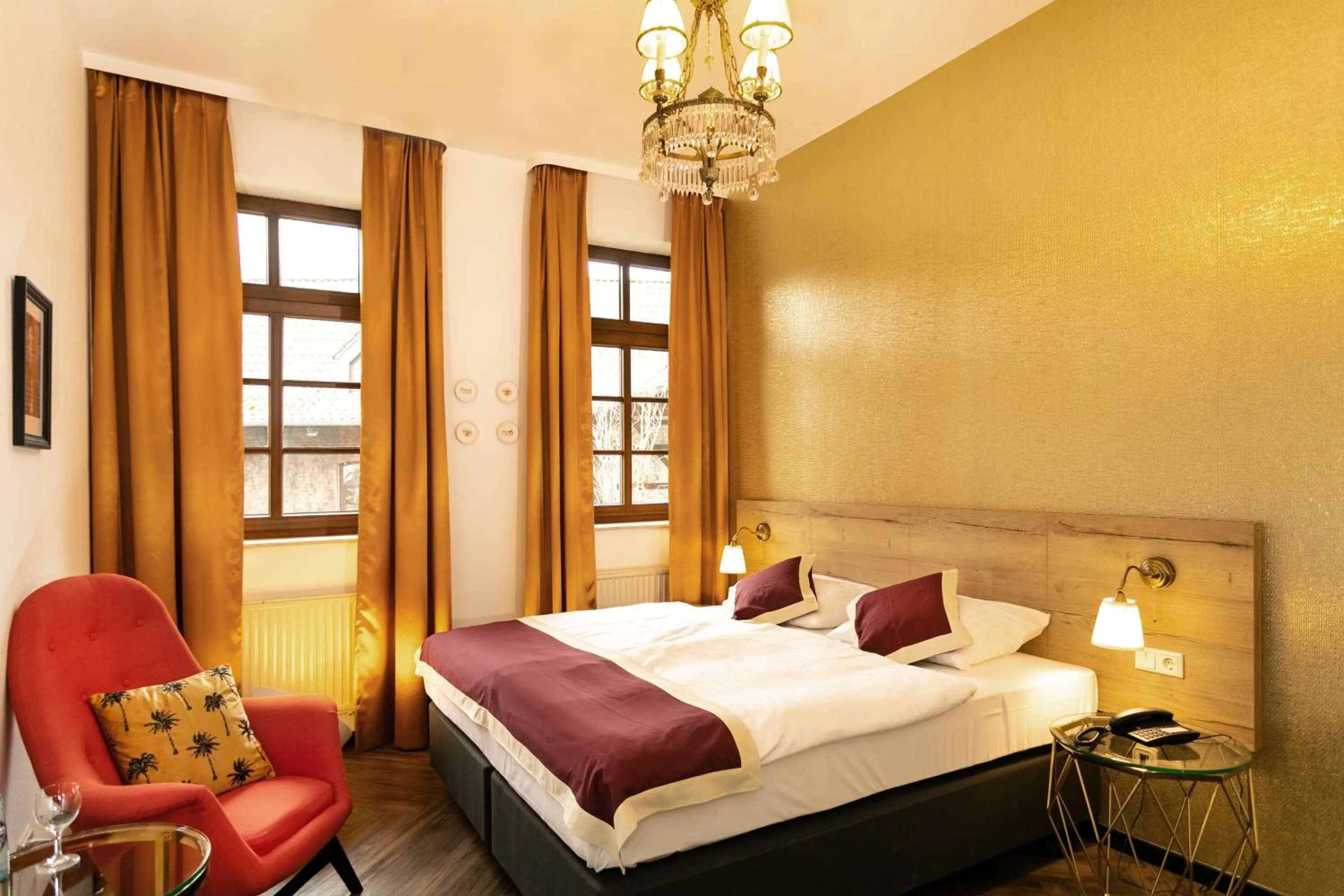 Photo of the whole room, Bed in Landhaus Danielshof