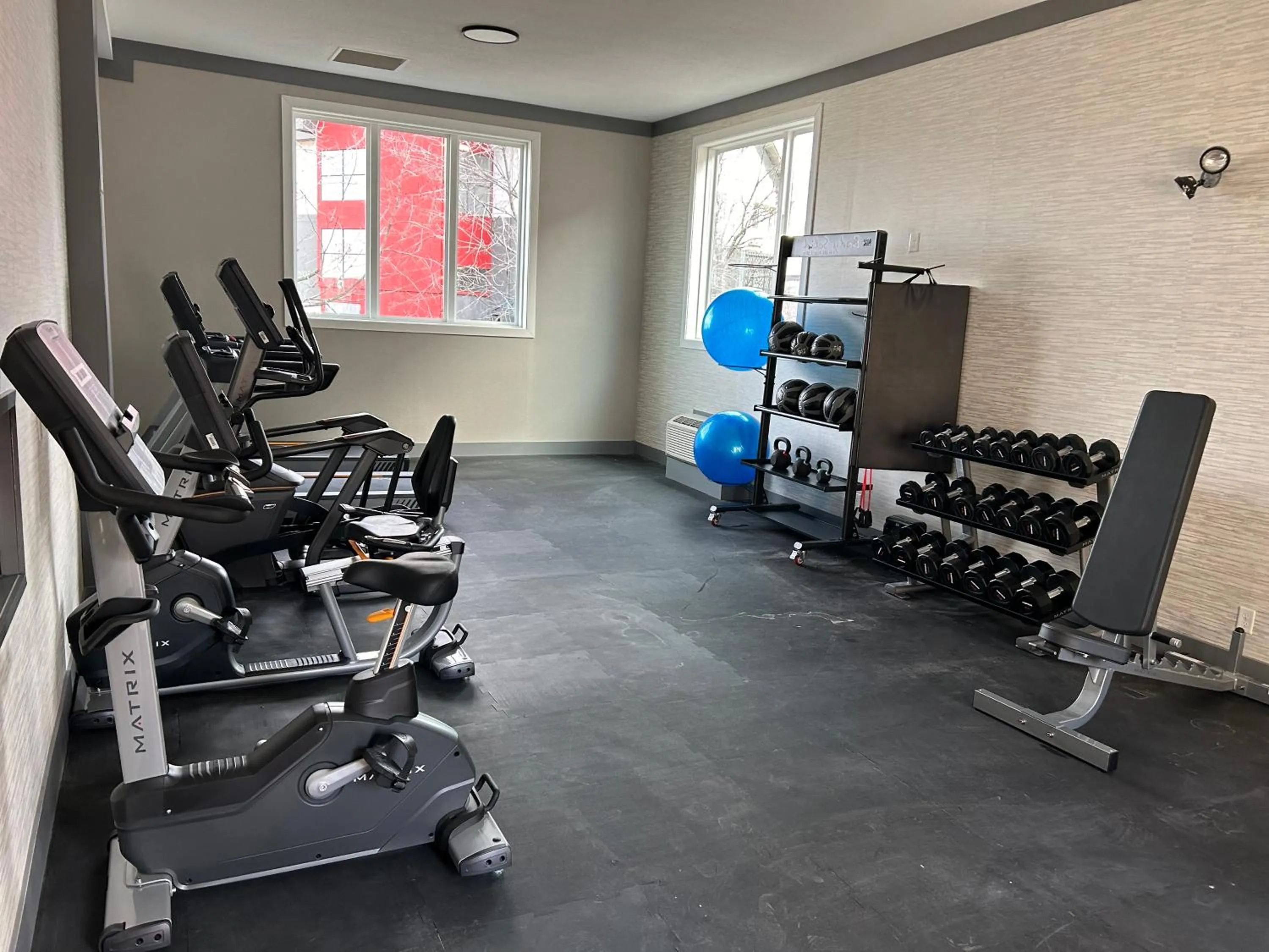 Fitness centre/facilities in Pacific Inn & Suites Kamloops