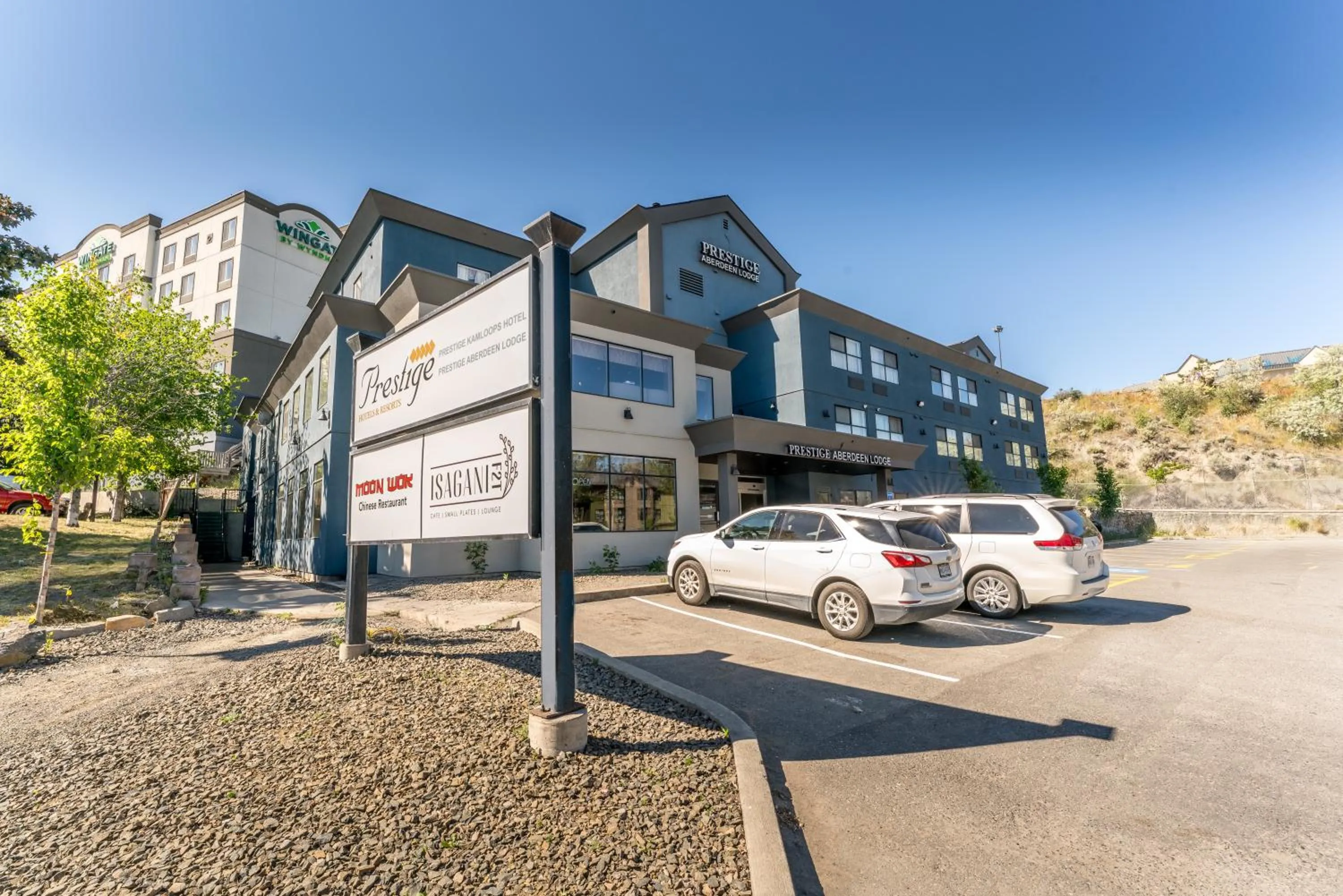Property building in Prestige Aberdeen Lodge Kamloops