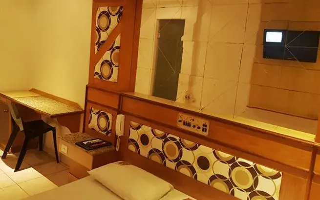 Standard Twin Room - single occupancy in Hotel Flor Standard Twin Room - single occupancy in Hotel Flor