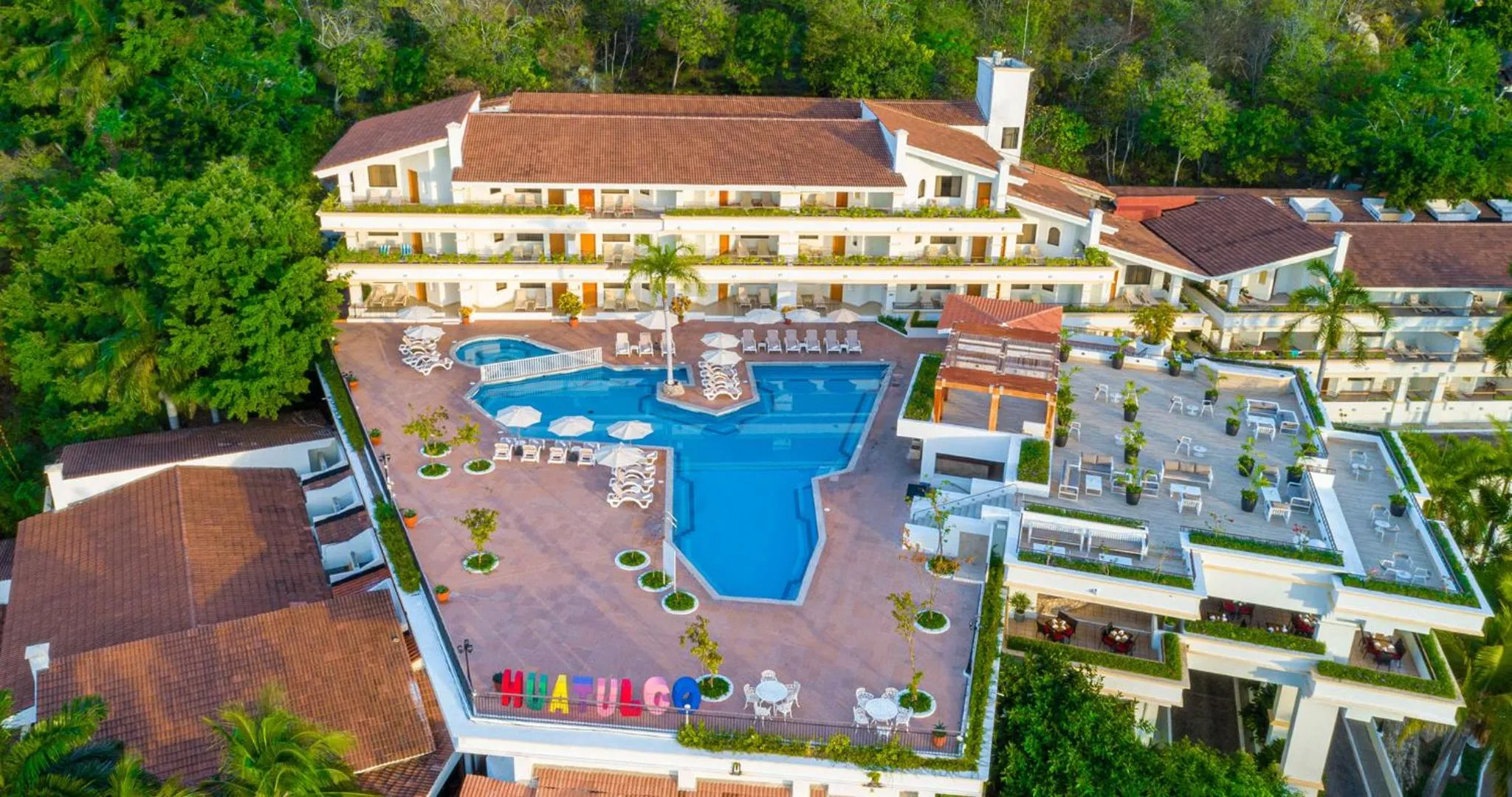 Property building in Park Royal Beach Huatulco - All Inclusive