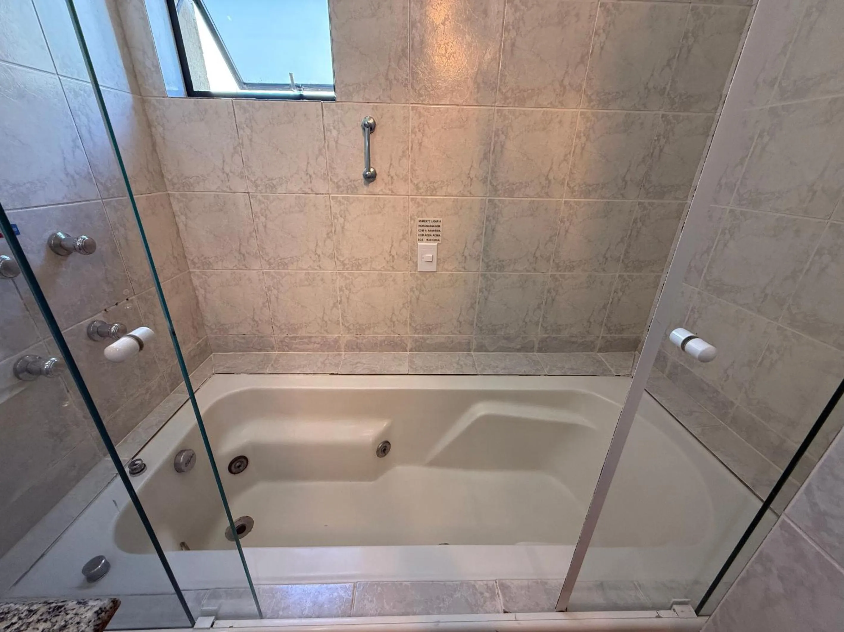 Bedroom in Granville Hotel