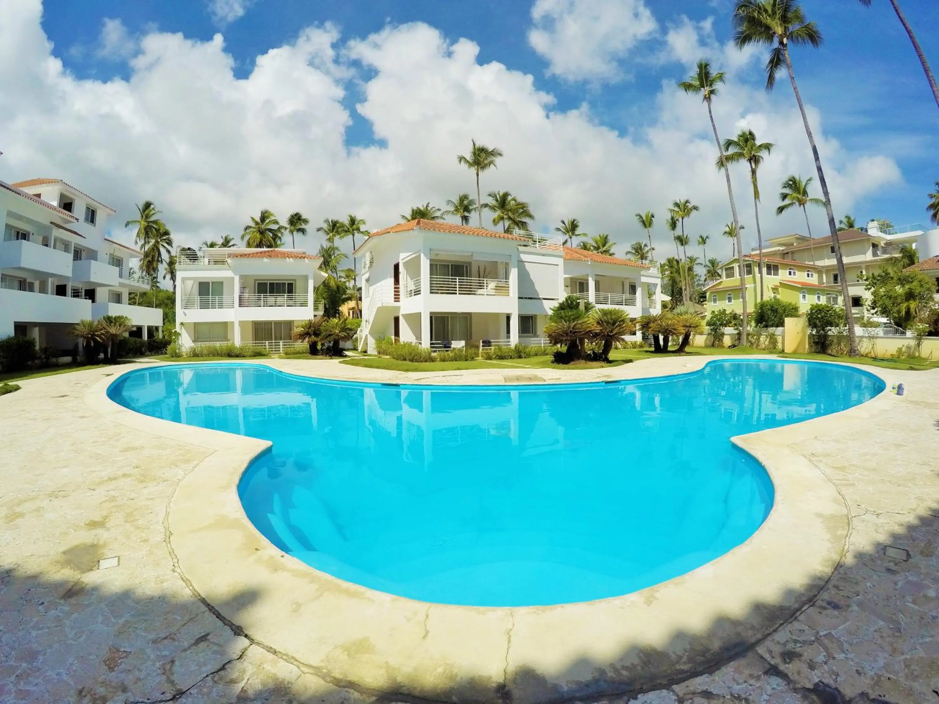 Swimming pool in Resort Atlantic Villas & Spa